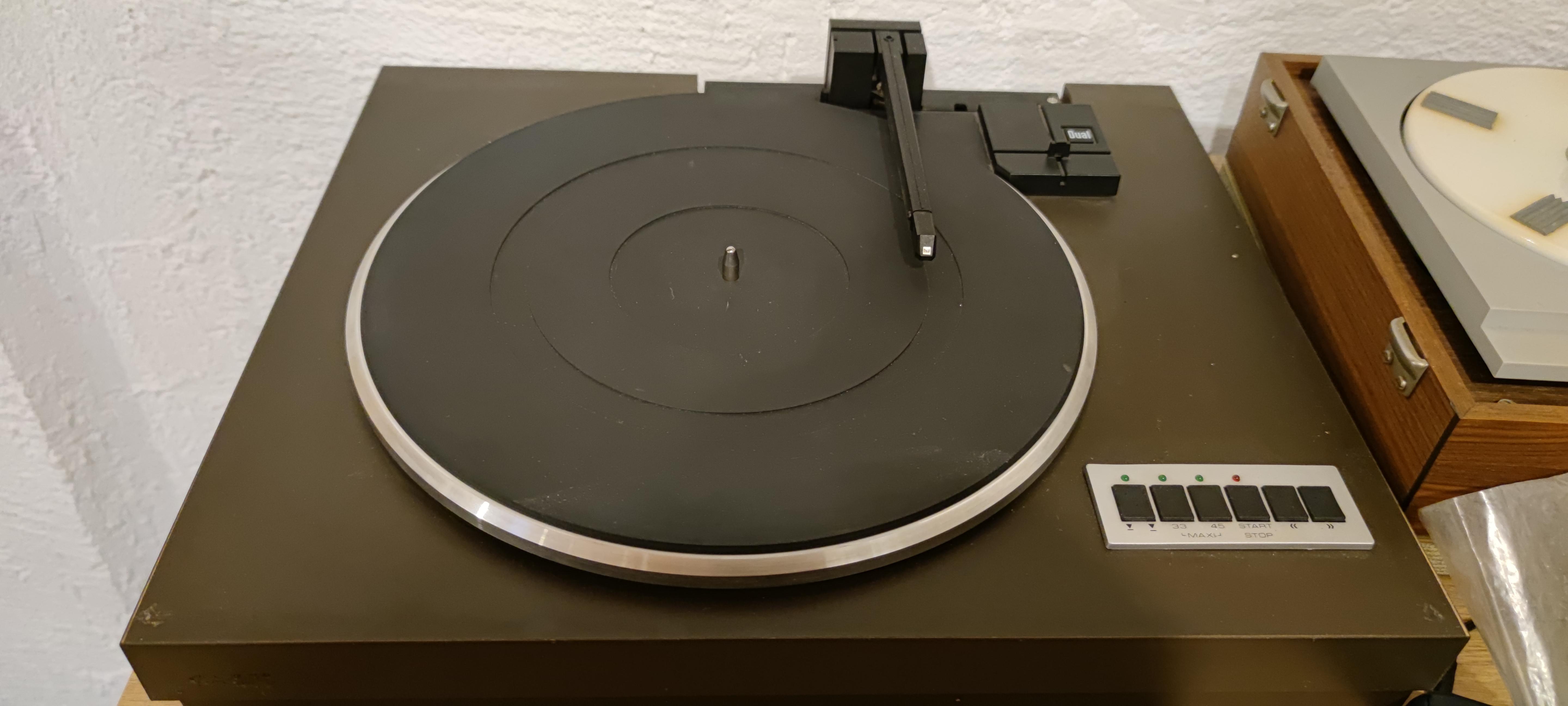 I got this turntable a few weeks back with an aux connection is there a