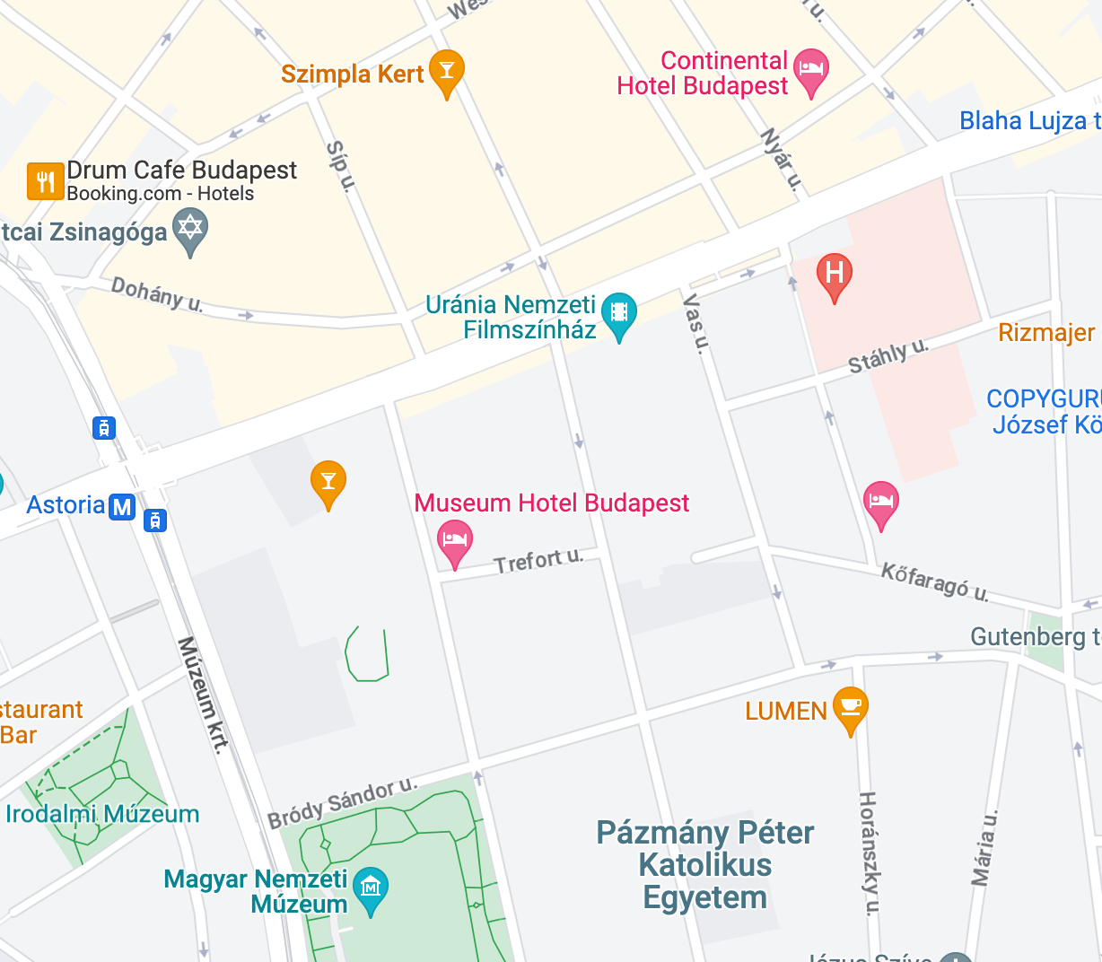 Is there any free parkings in this general area of Budapest? Staying