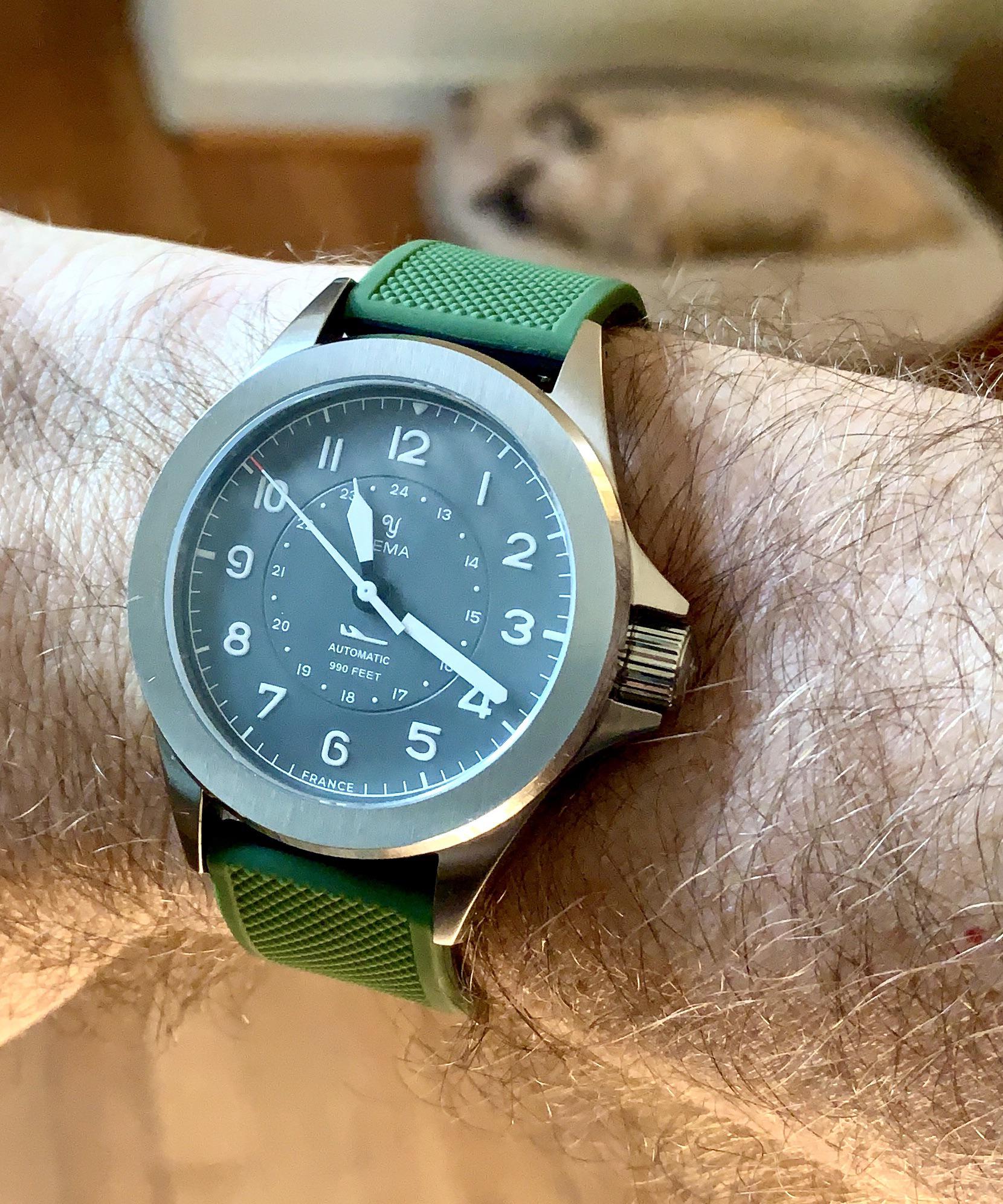 [Yema] Yema Flygraf Pilot M2 on Barton elite silicone strap : r/Watches