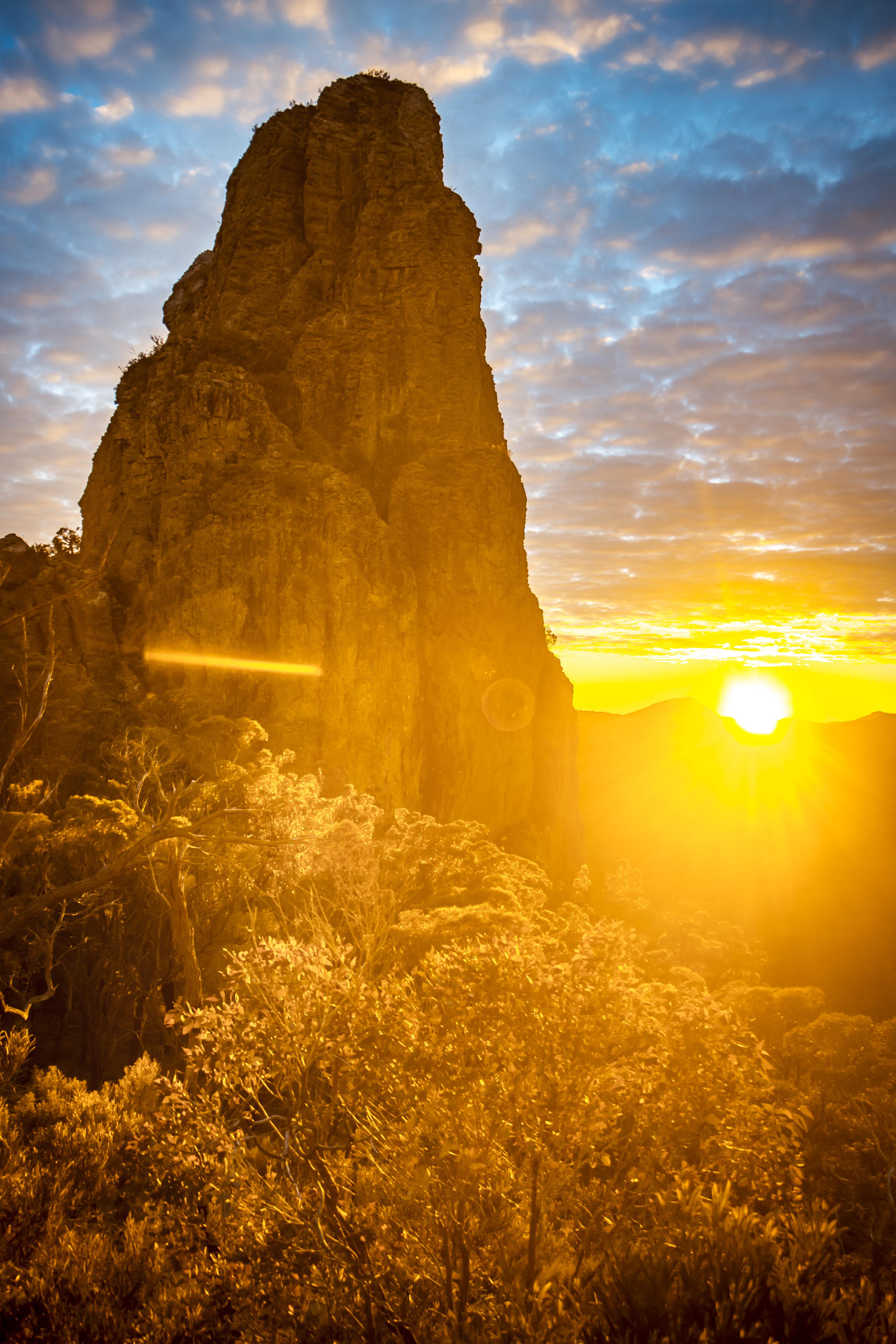 Warrumbungle national park, NSW, Australia [OC] [3429x5144] EarthPorn