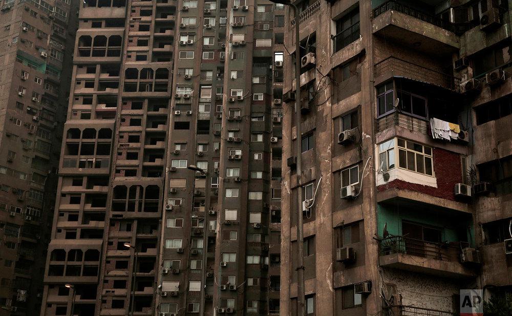 Apartment buildings in Cairo, Egypt r/UrbanHell