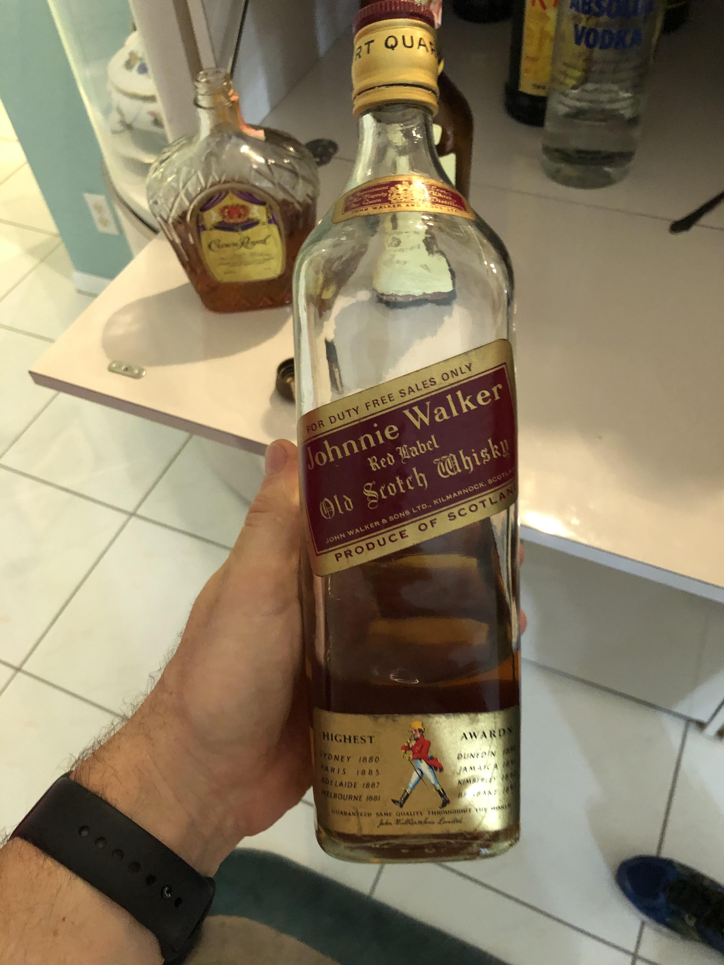 How old is this bottle of Johnny Walker Red?? r/alcohol