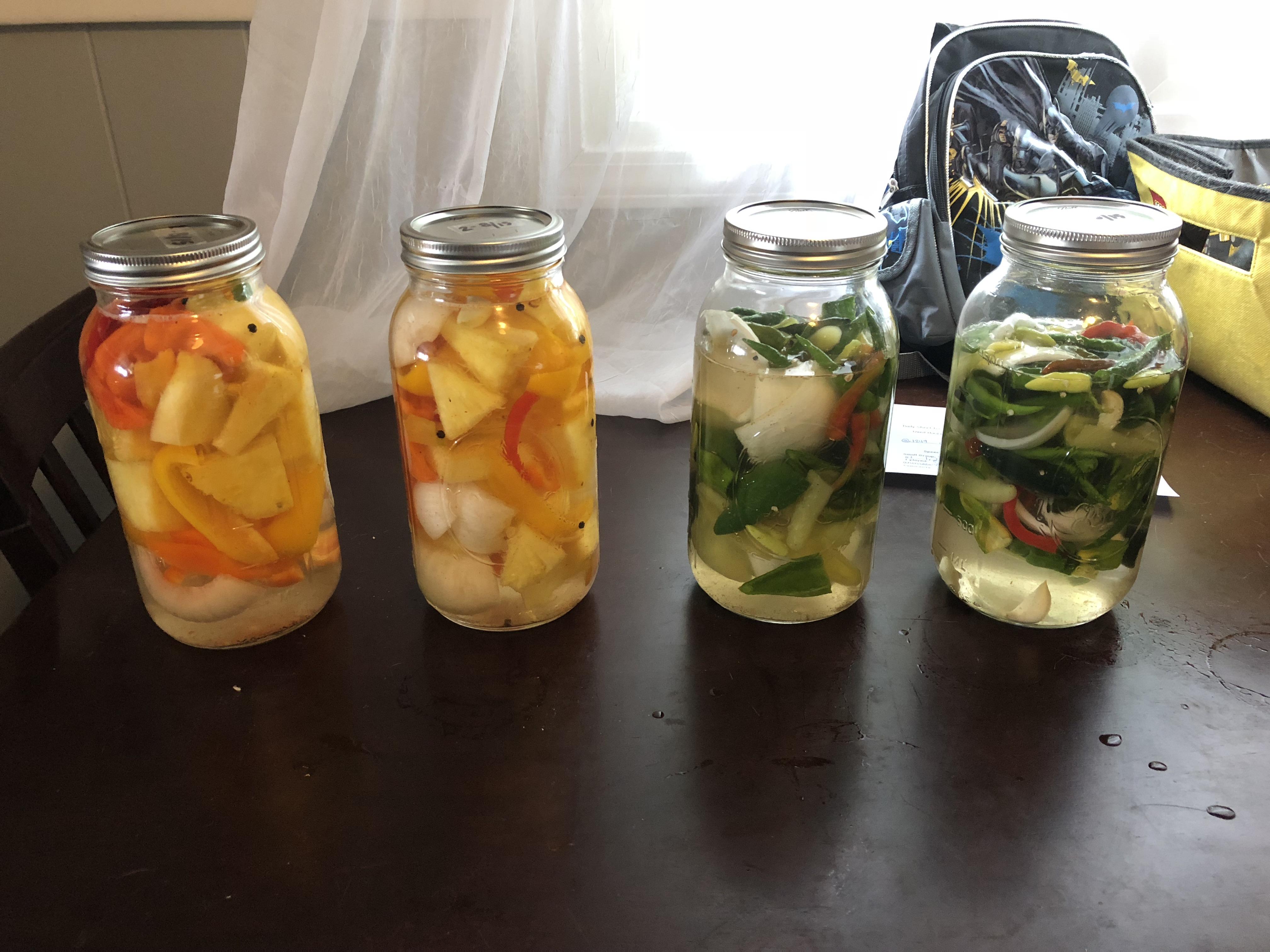 My first attempt at fermenting to make hot sauce r/fermentation
