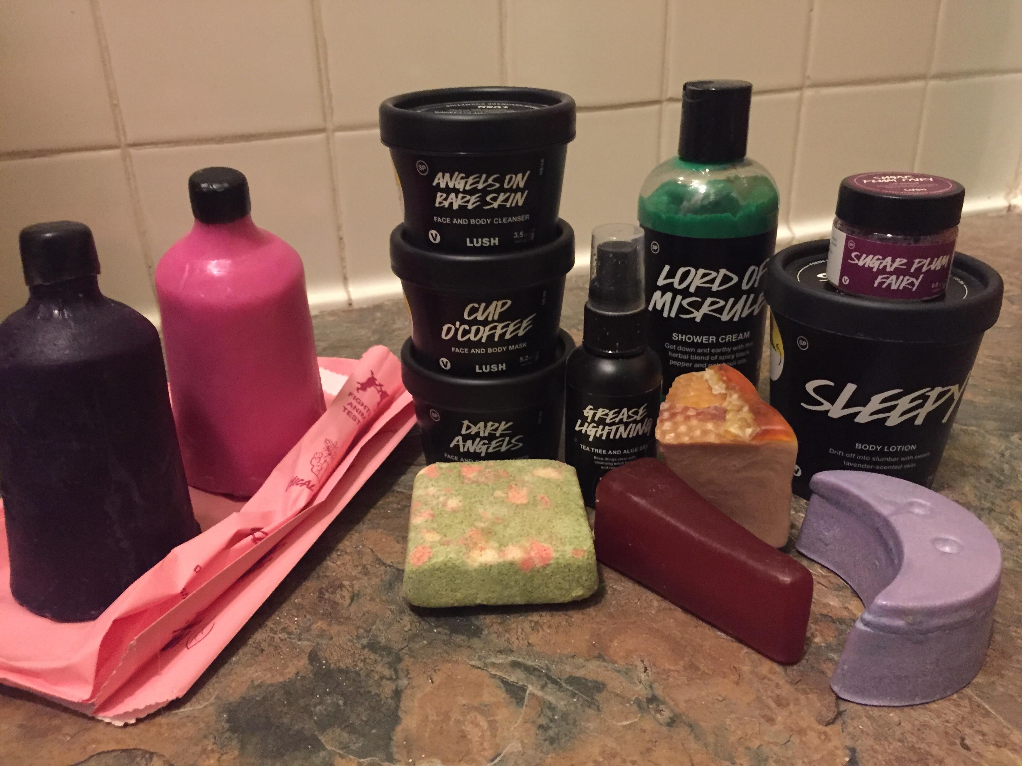 My Ever Growing Lush Collection 😍 r/LushCosmetics