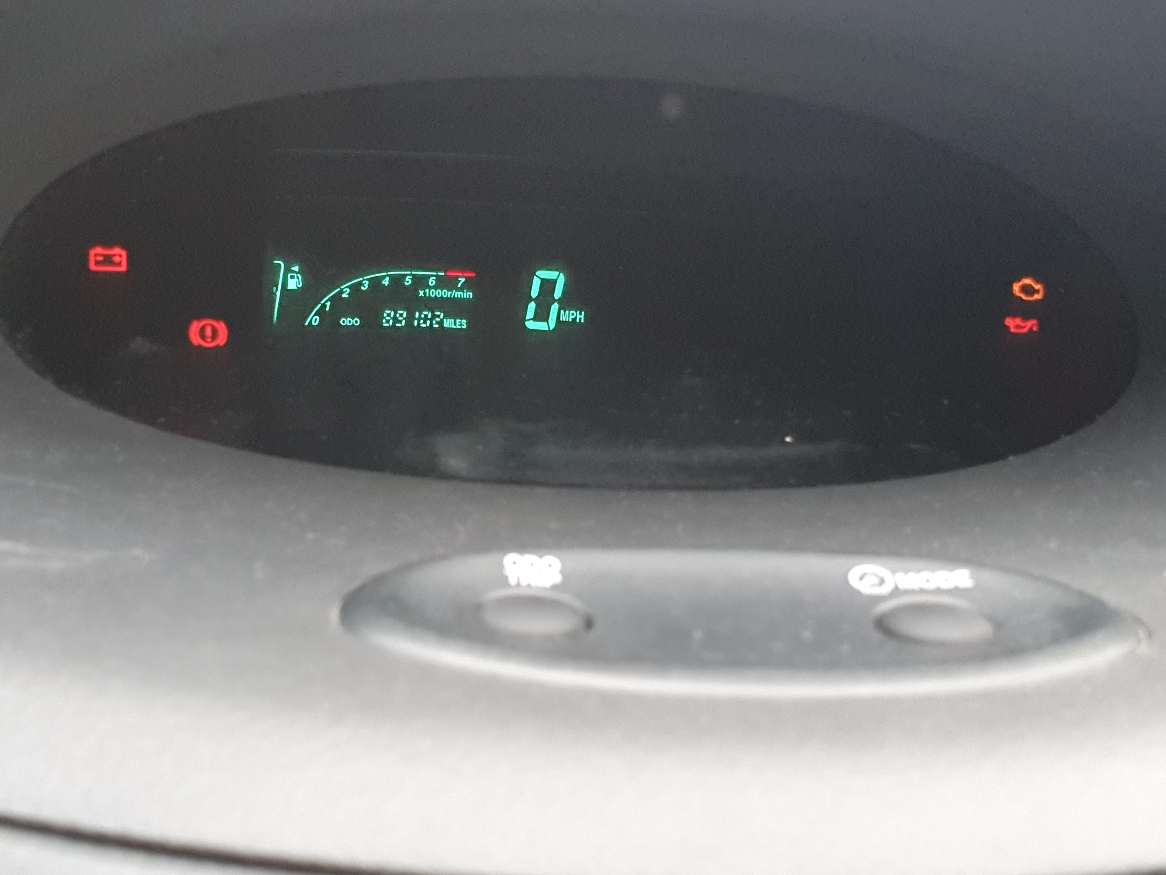 Cars not starting showing these lights any one can help im a new driver