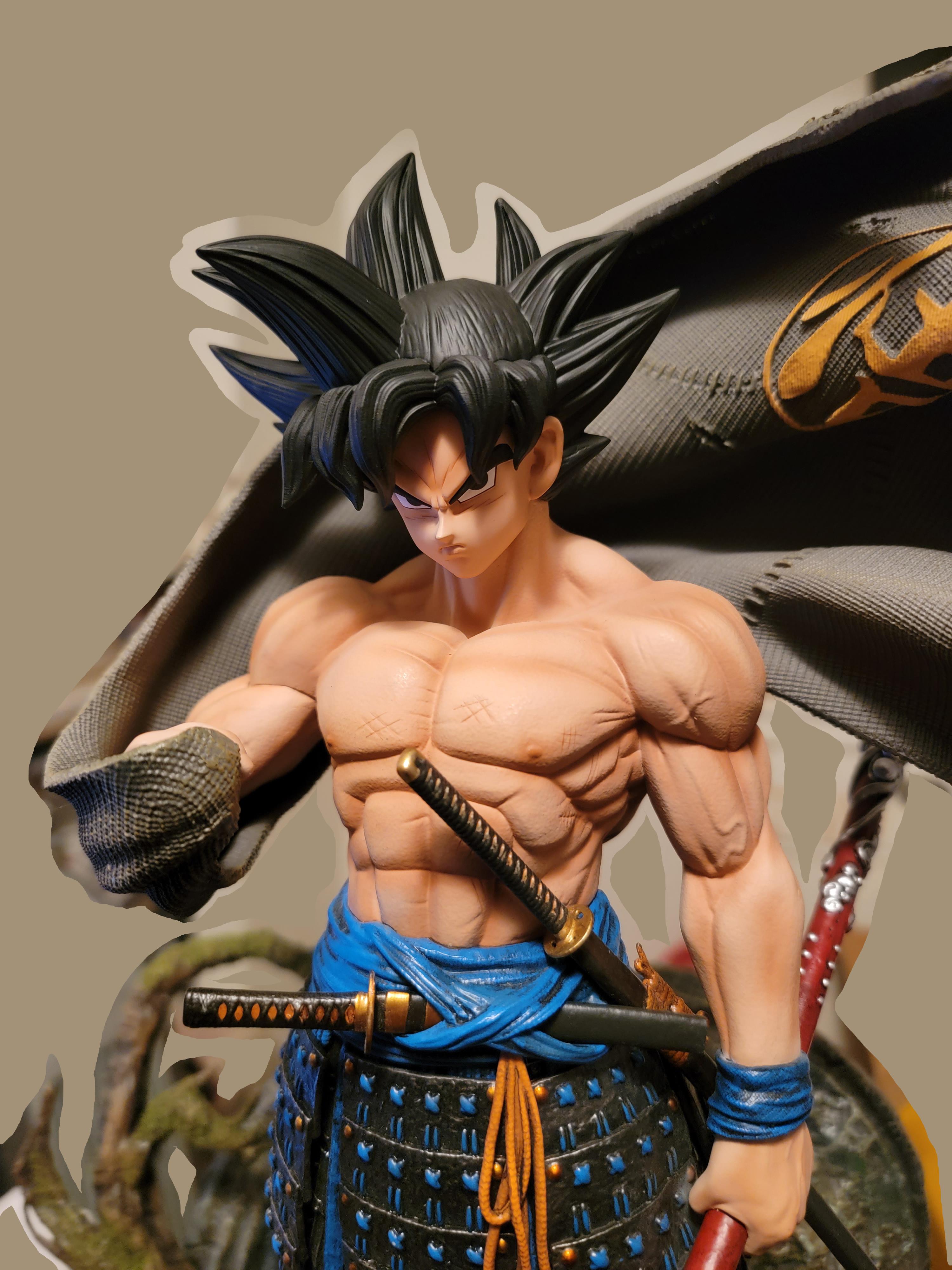 My Goku 'Shogun' statue that just arrived today ) r/dbz