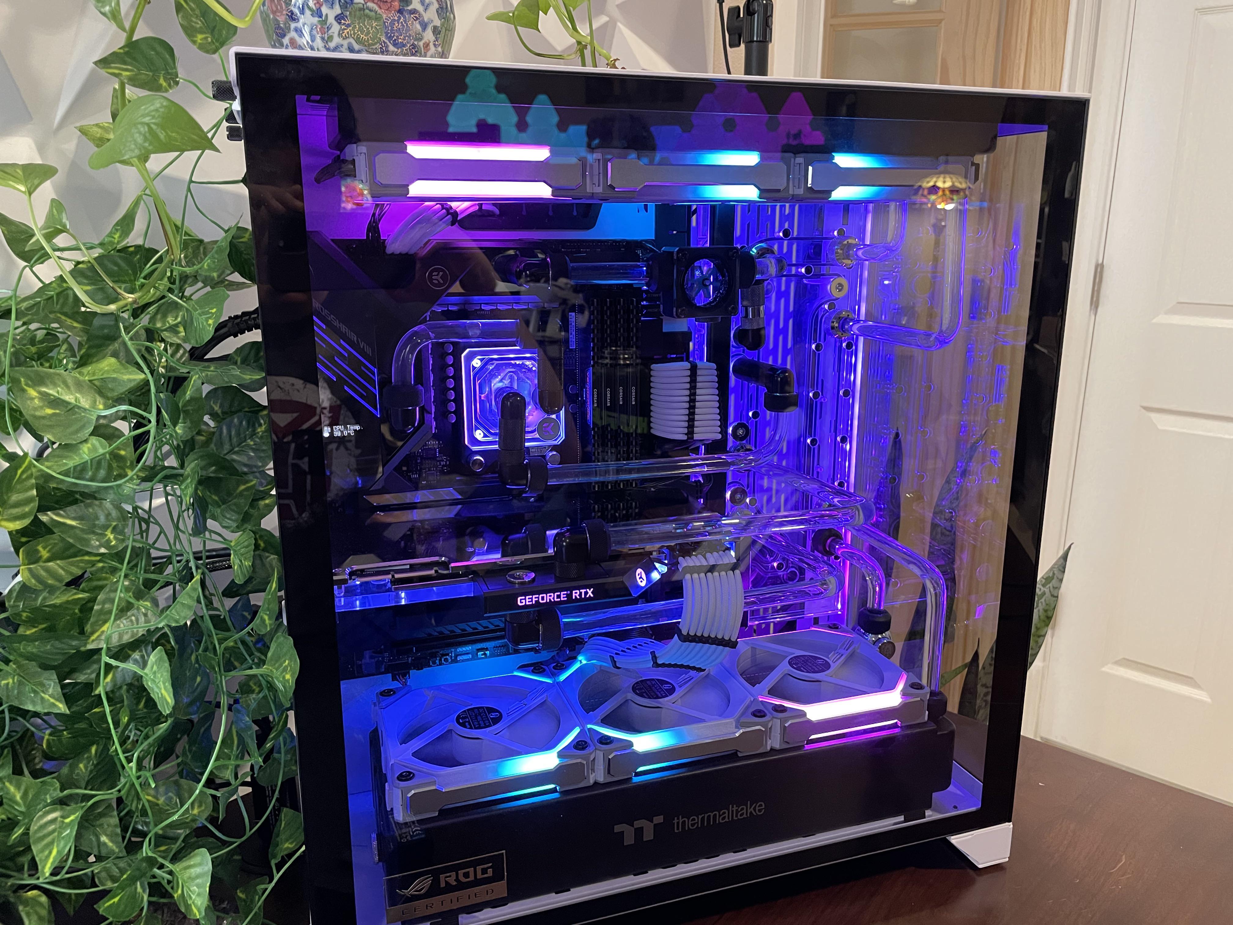 Finally got my hands on the elusive Lian Li uni fans r/pcmasterrace