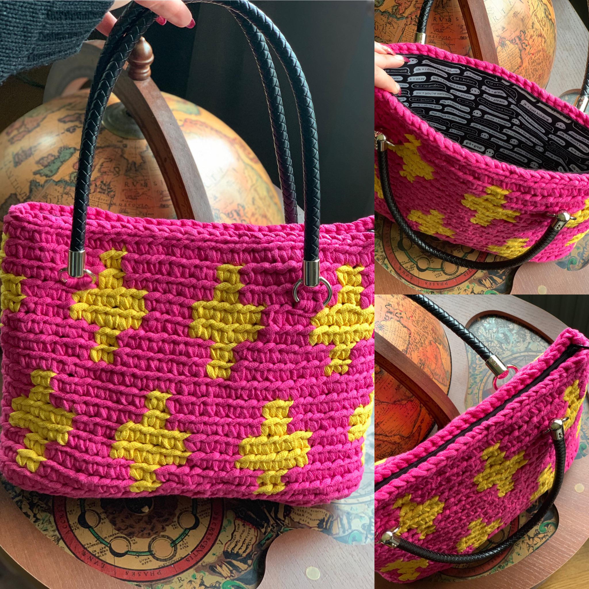 a bag that is finished🤩 as I did with the tapestry crochet technique🤗