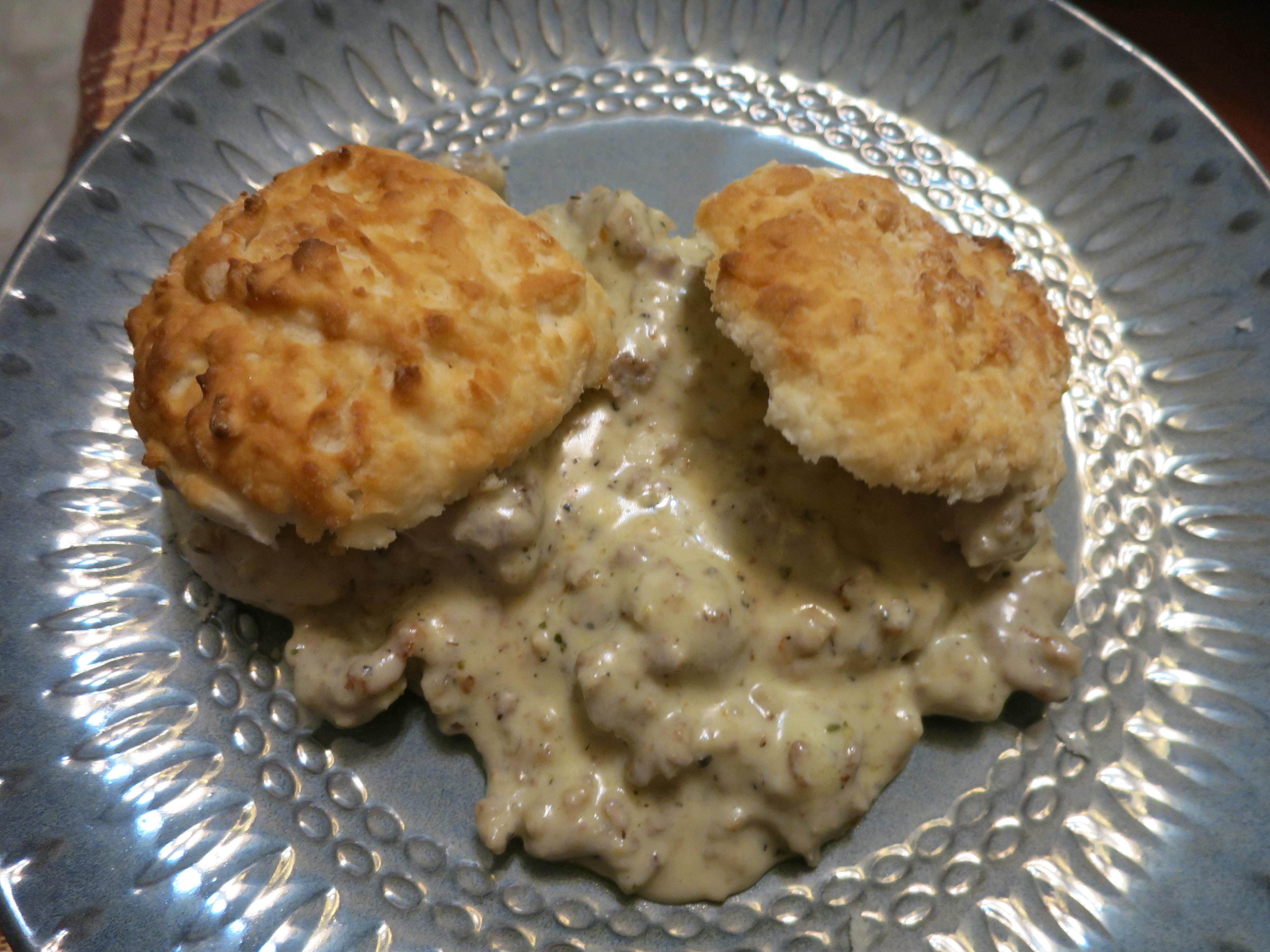 [Homemade] Biscuits and sausage gravy r/food