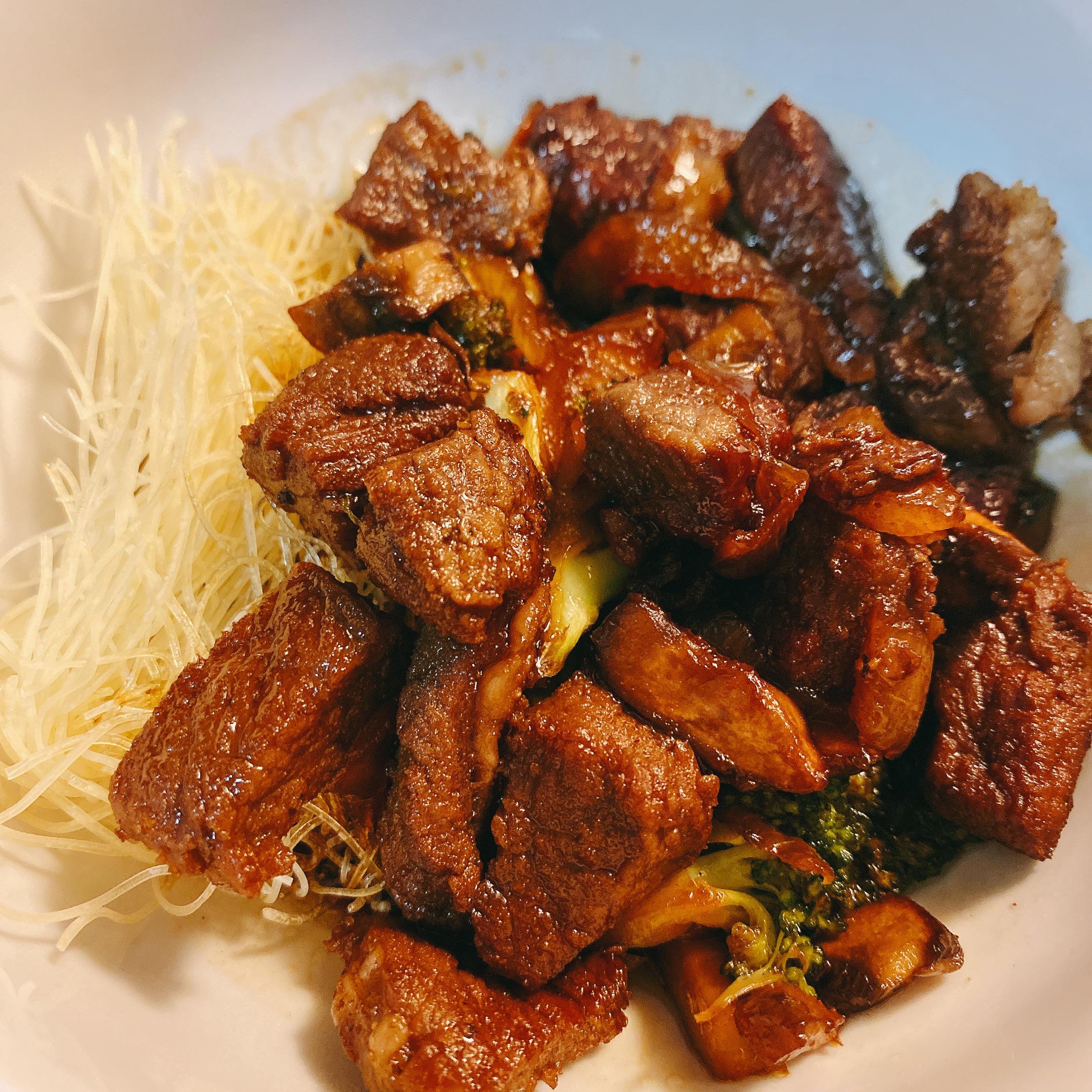 Beef and Broccoli with a Soy sauce and Cannabutter sauce! r/treedibles