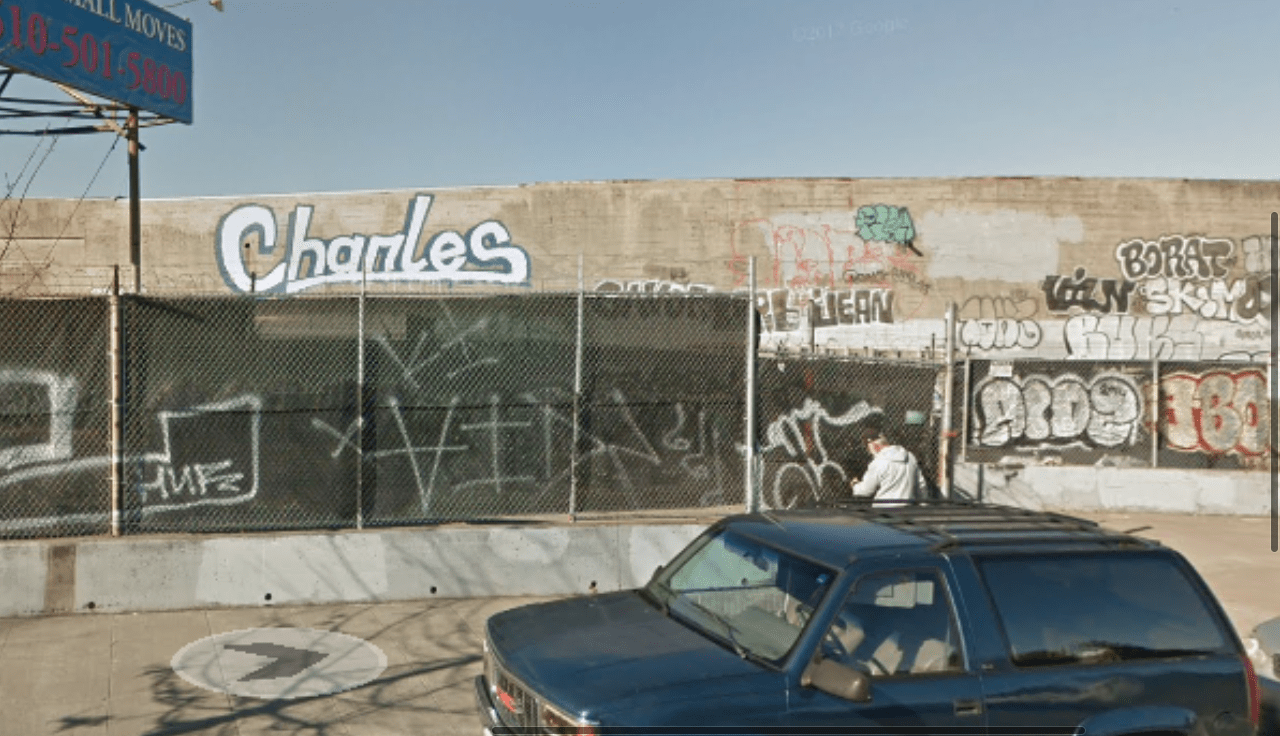 Oaktown google map 2014 live buff action shot r/Bombing
