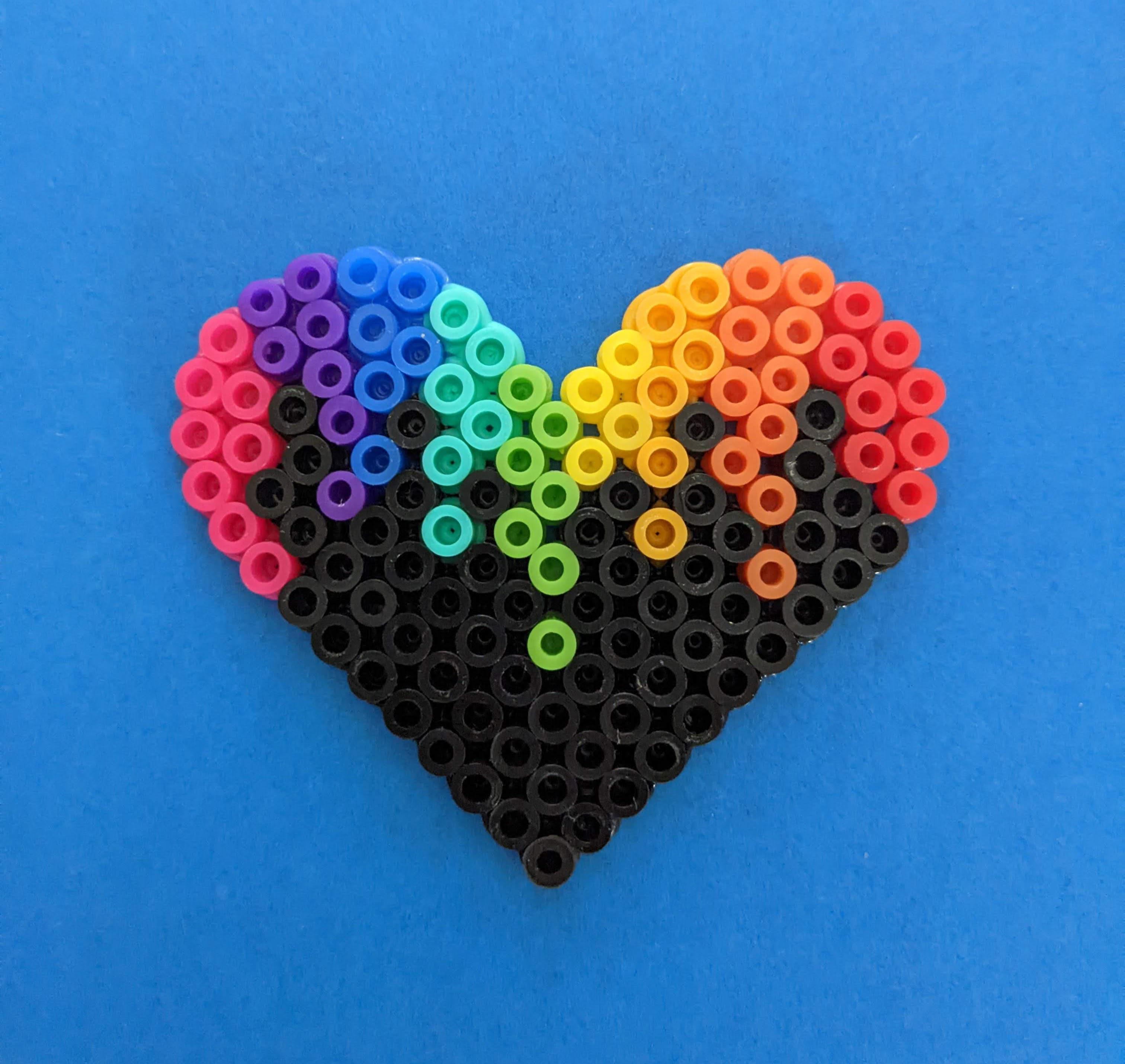 My favorite heartshaped Perler Bead pattern I've made so far 🖤 r/crafts