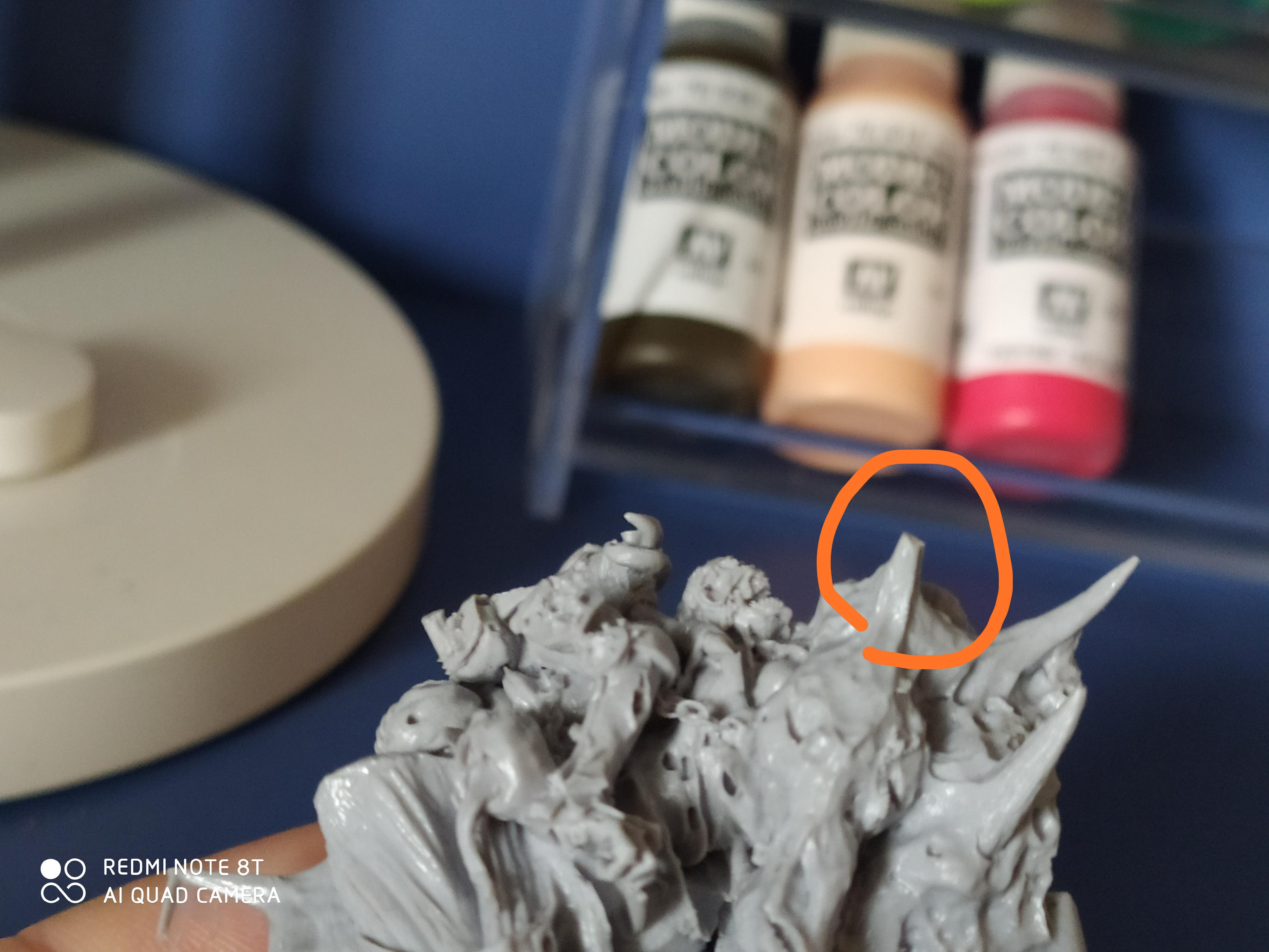 Broken spike on a resin model should I glue the tip back on