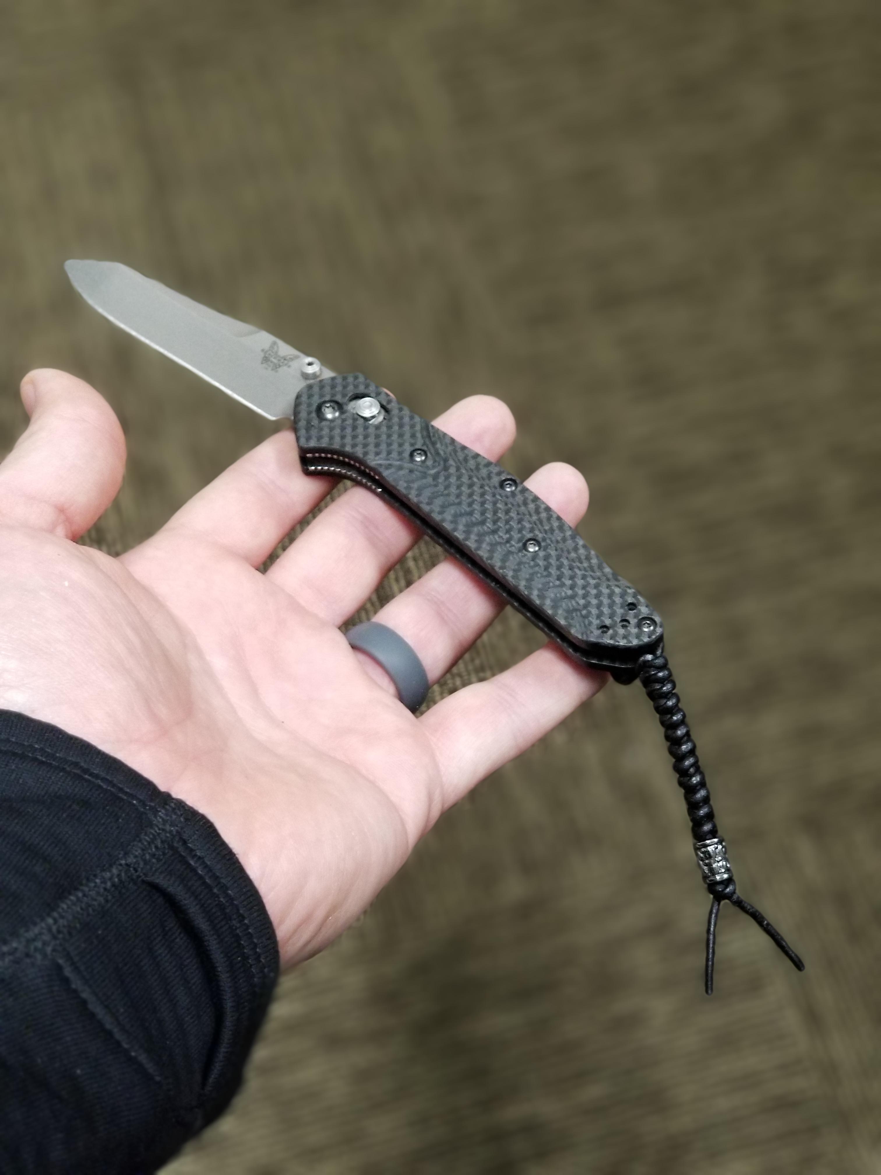 Added a black leather lanyard to my 9401. Think I like it