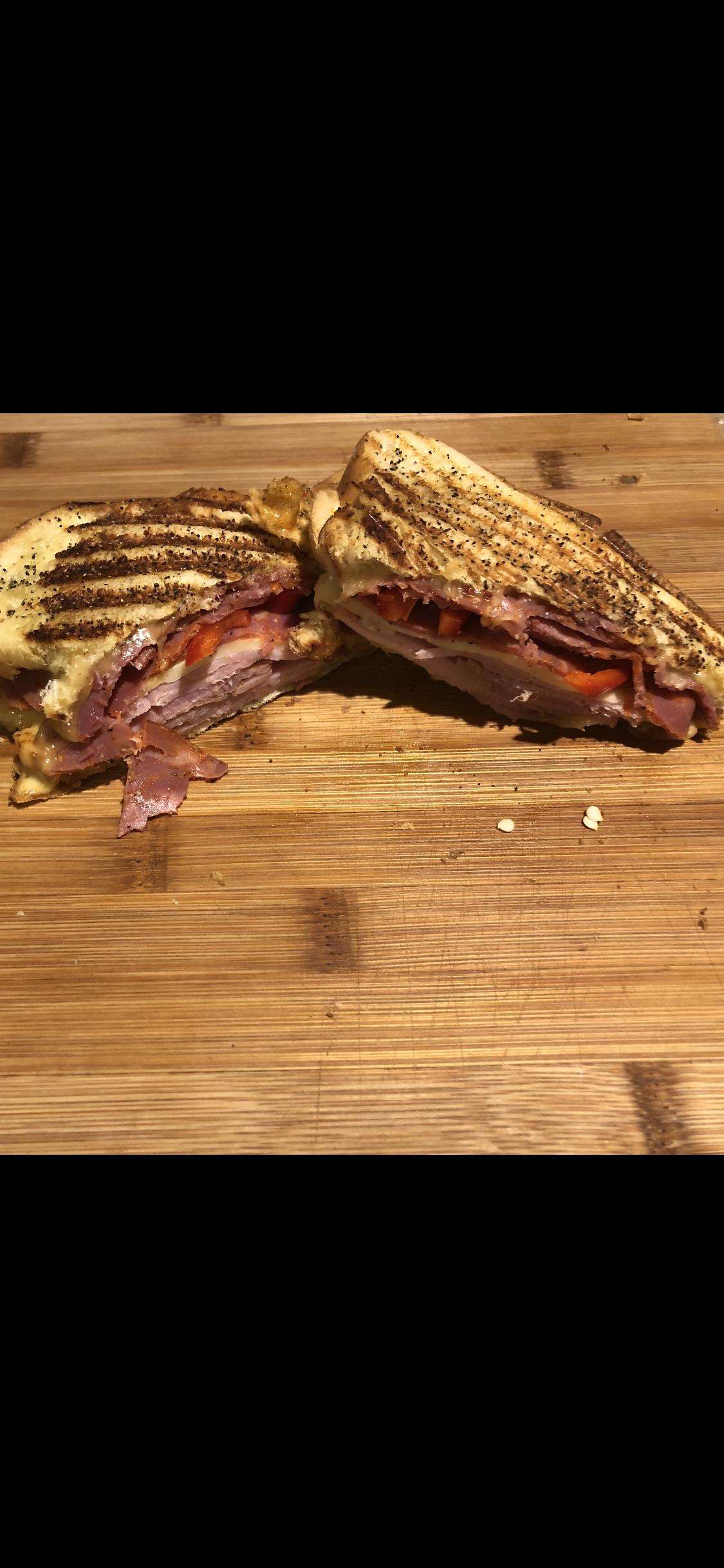 [Homemade] Peppenero ham, chipotle Gouda and capicola panini. r/food