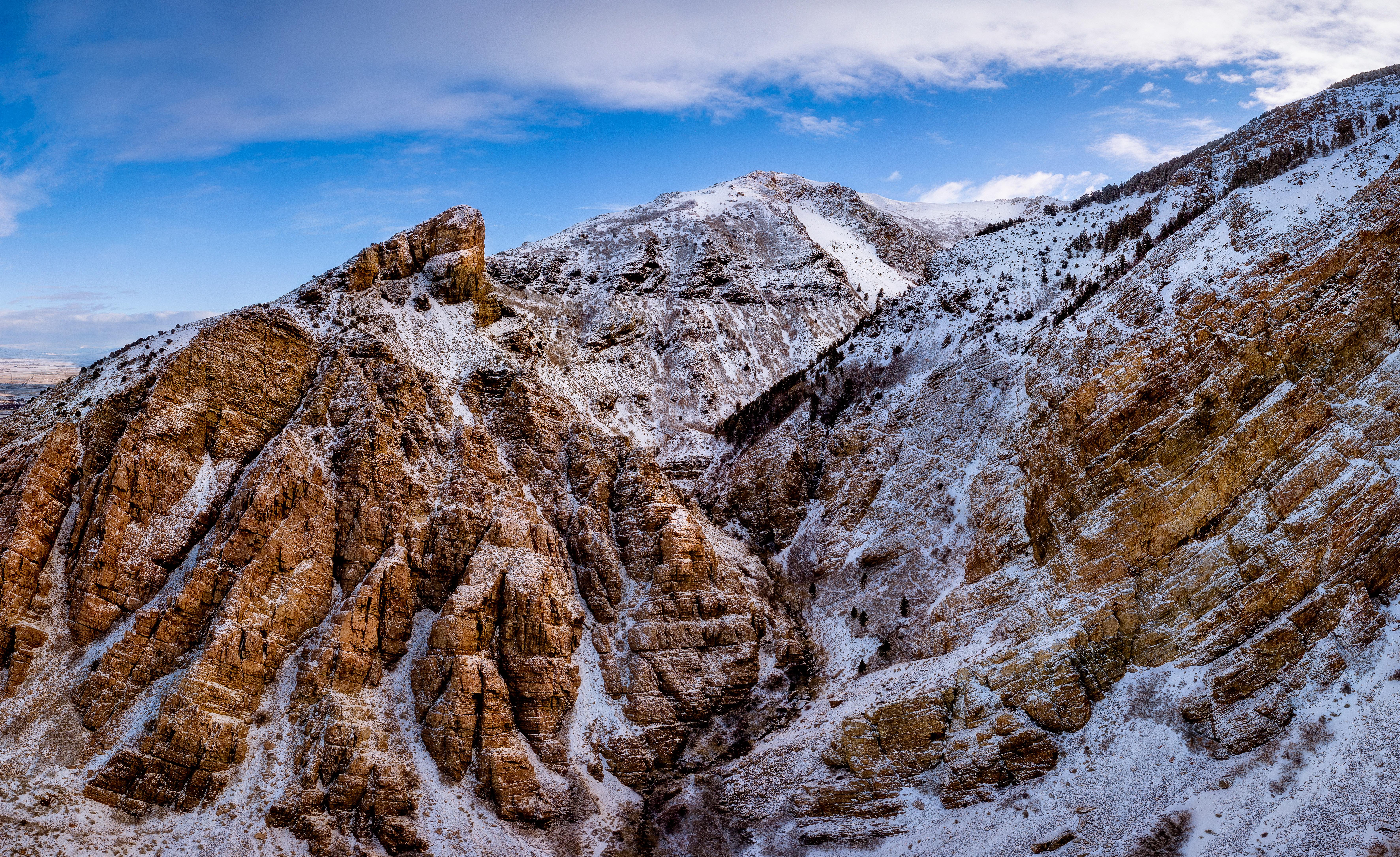 Willard Canyon, Utah following a recent snow storm. [7089x4343][OC] r