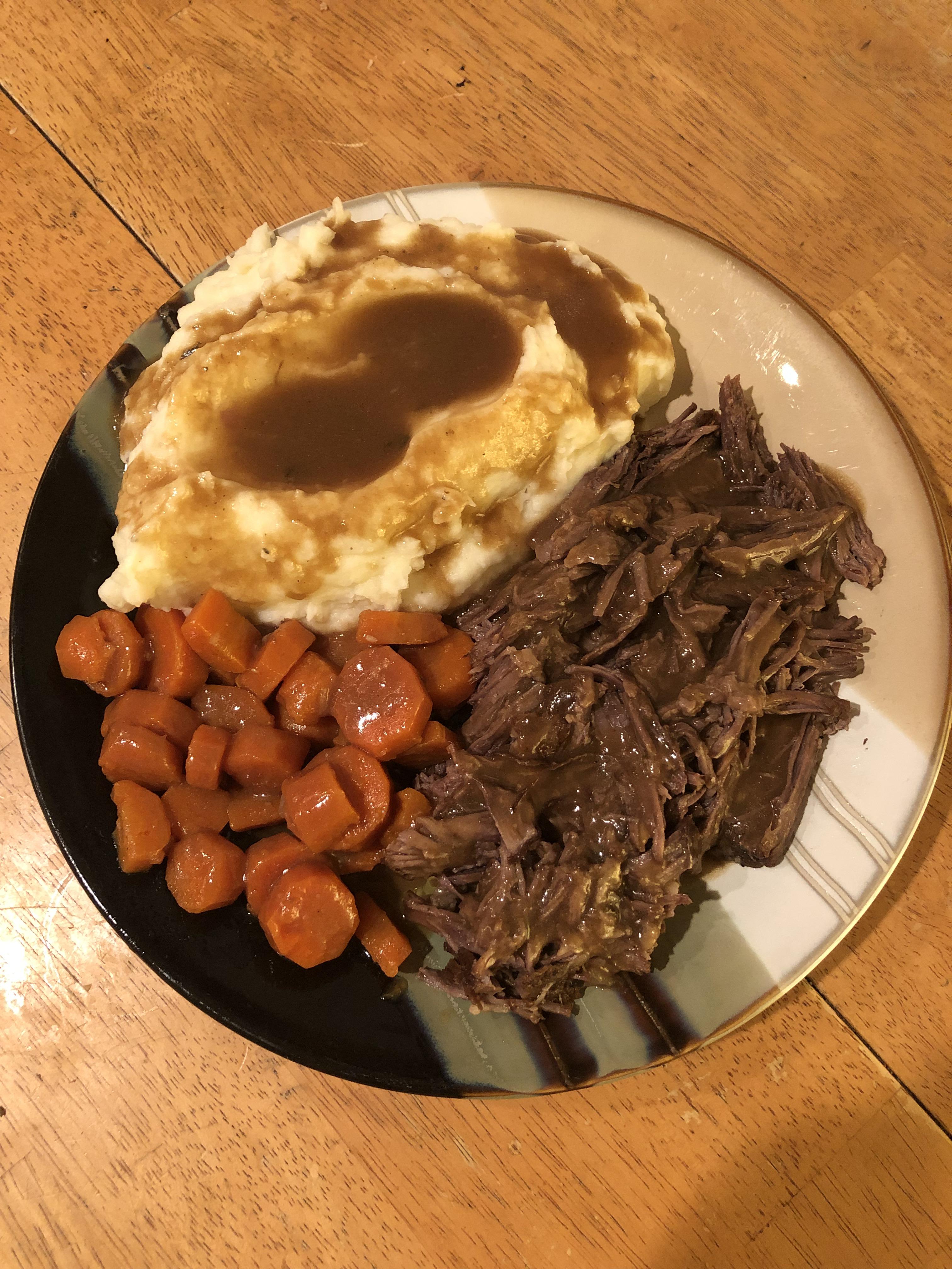 [Homemade] Pot Roast, Carrots, Mashed Potatoes with gravy r/food