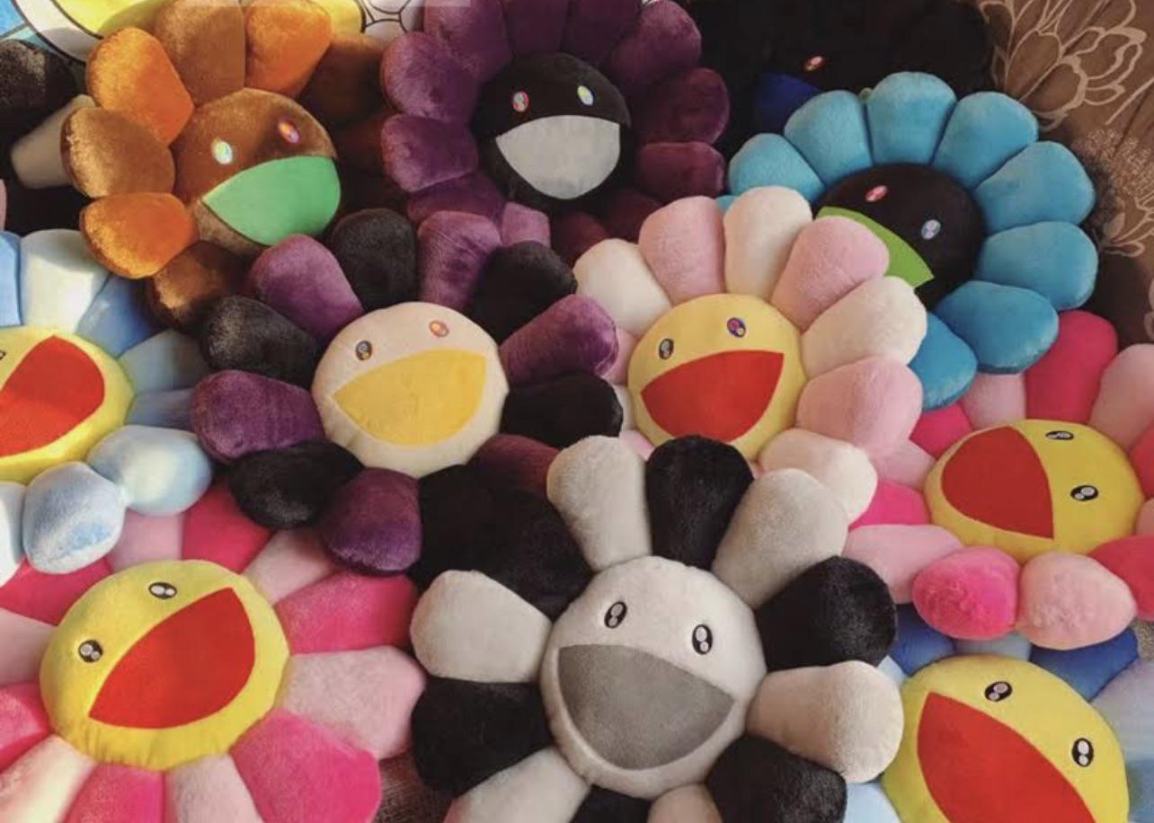 Where can I find the best Murakami pillow? r/FashionReps