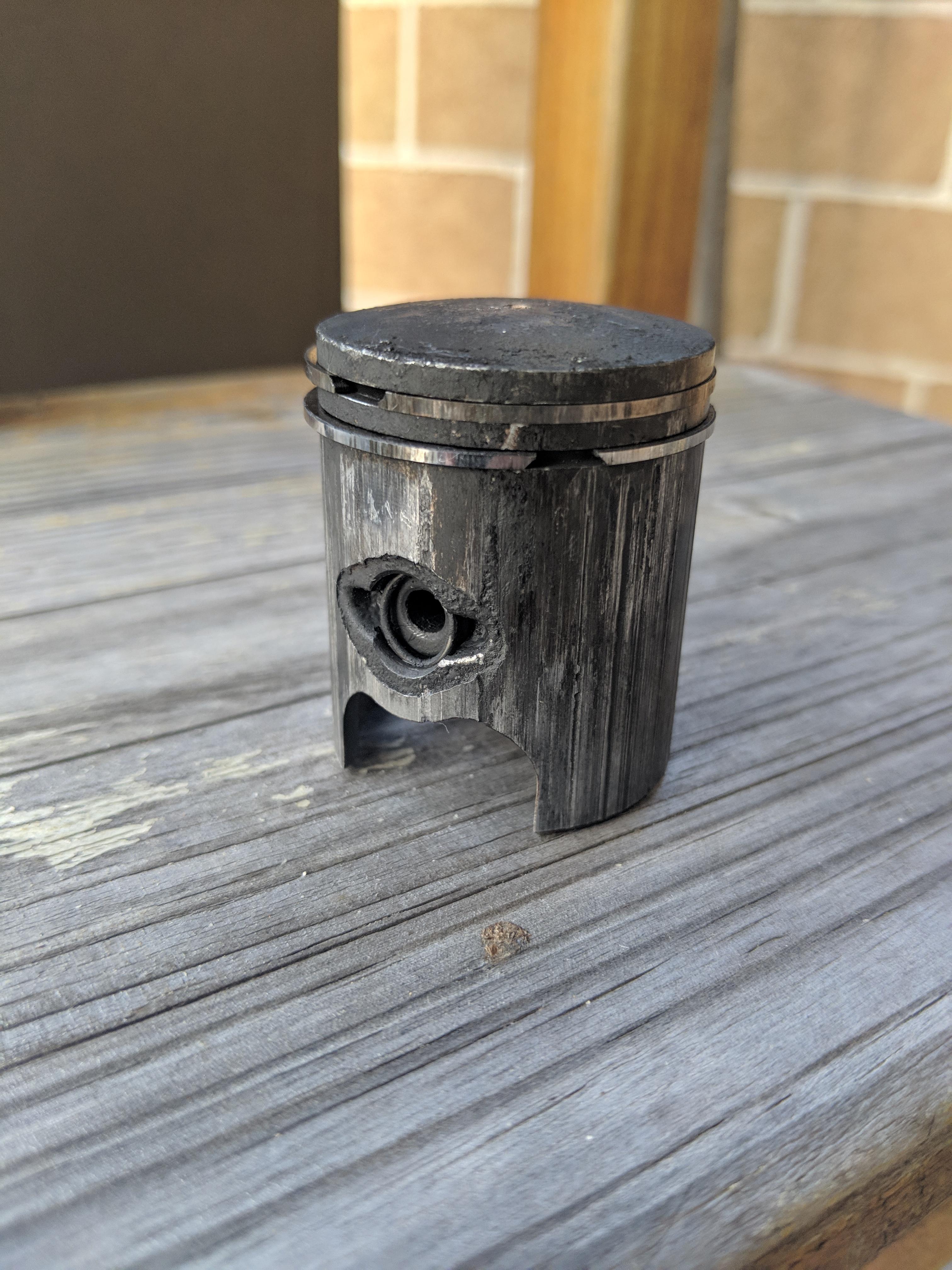 Oil feed tube broke but never noticed until now... r