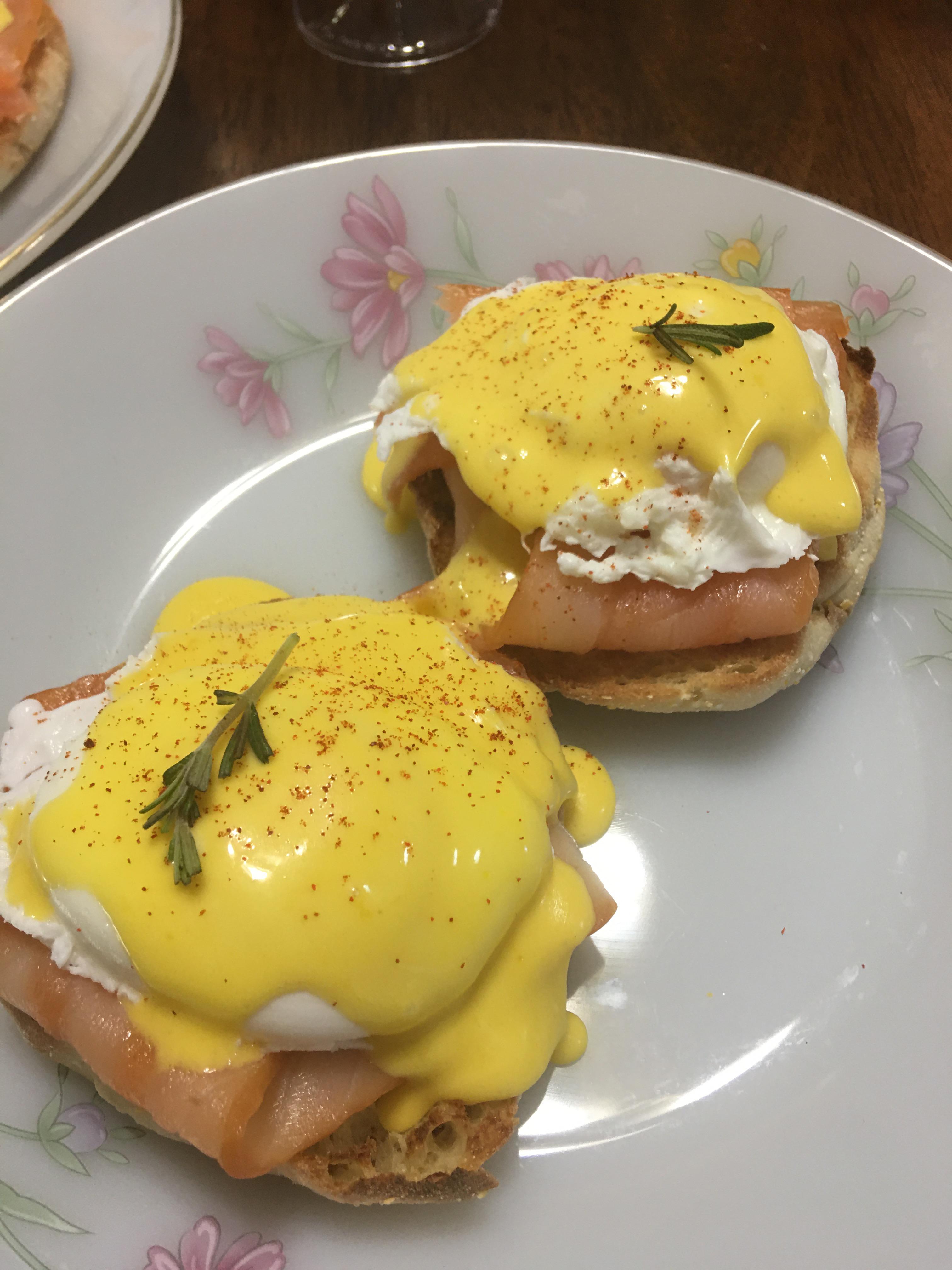 [homemade] Eggs Benedict r/food