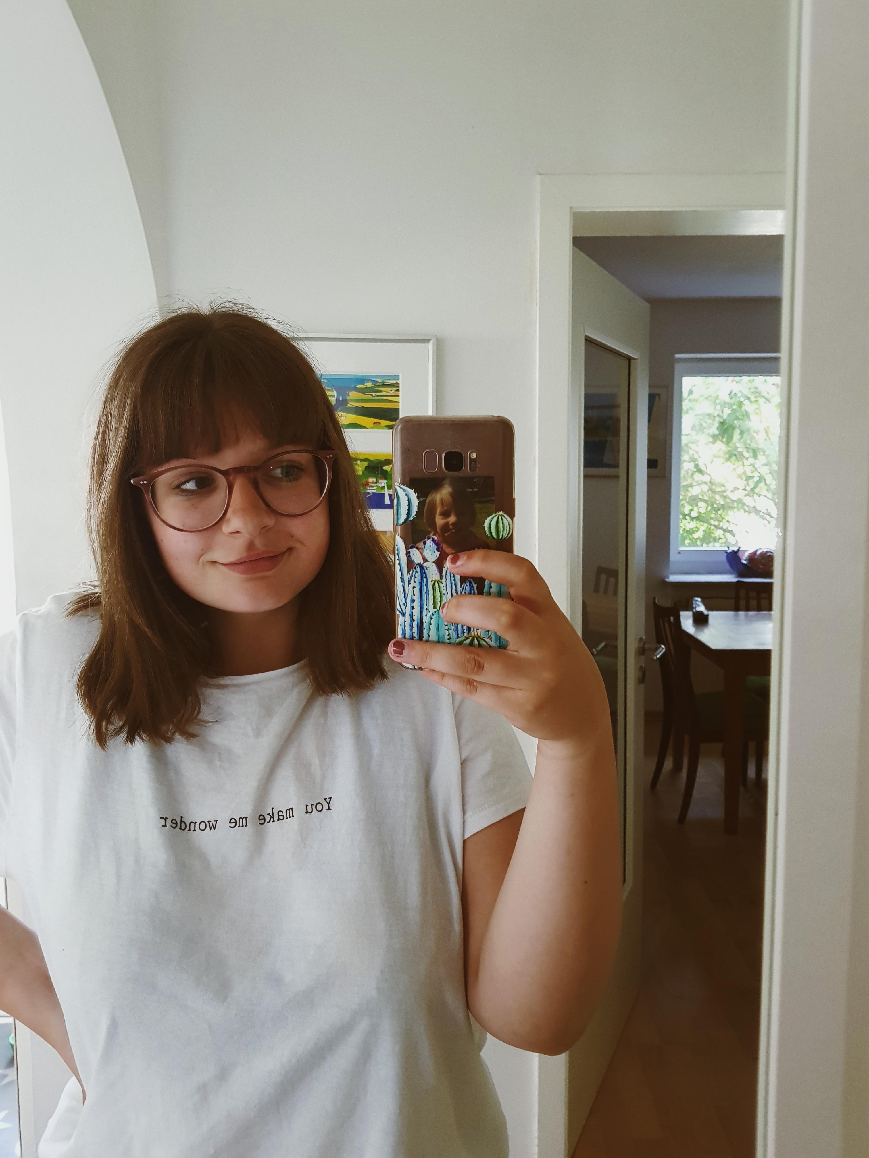 I got my hair cut yesterday any tips on how to syle it