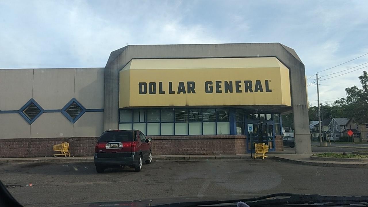 Dollar store that used to be a Rite Aid in Jackson, Michigan r/NotFoolingAnybody