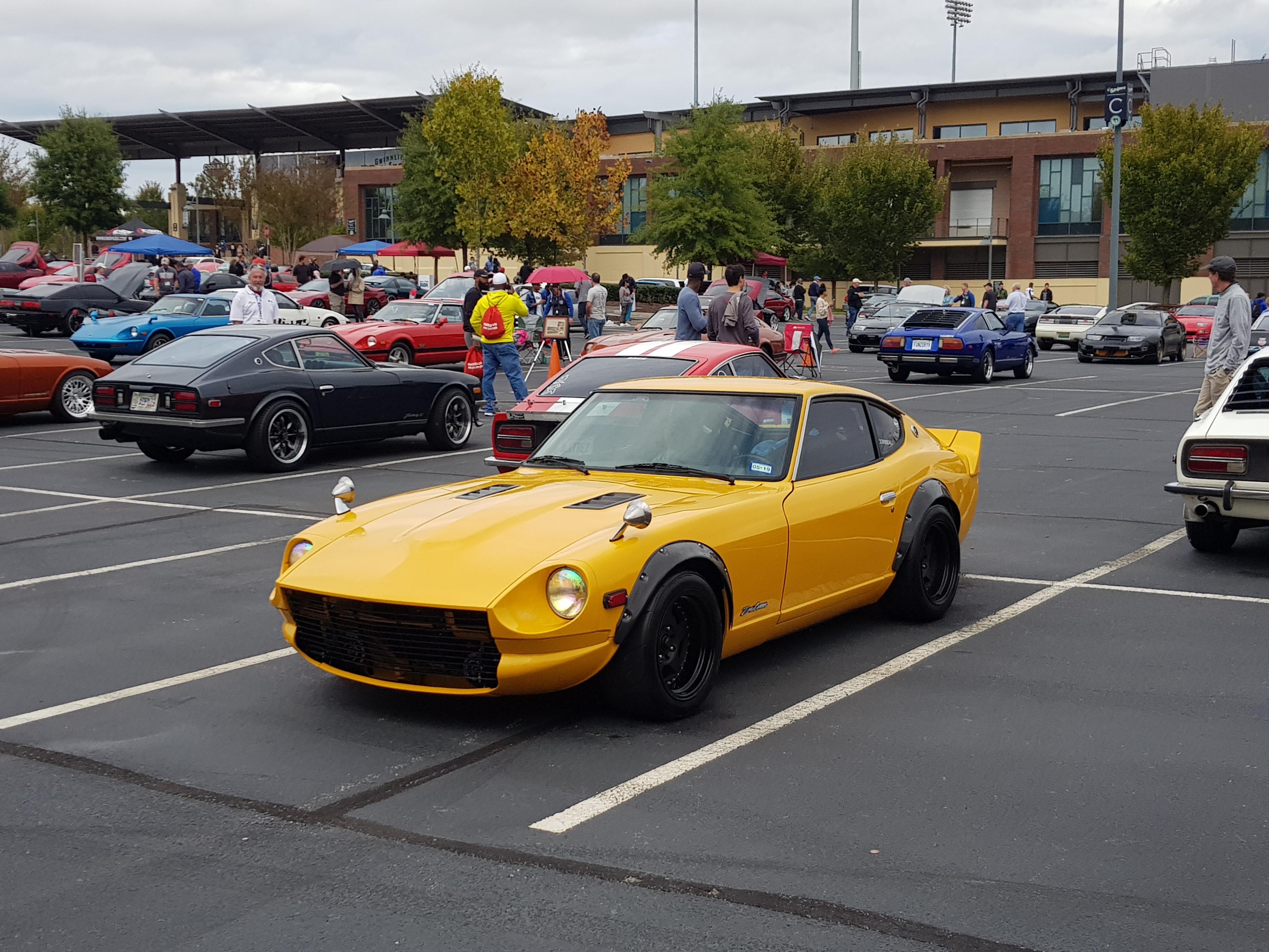 Cool z in amg yellow i saw in the 31st z con in Atlanta in 2018. It was