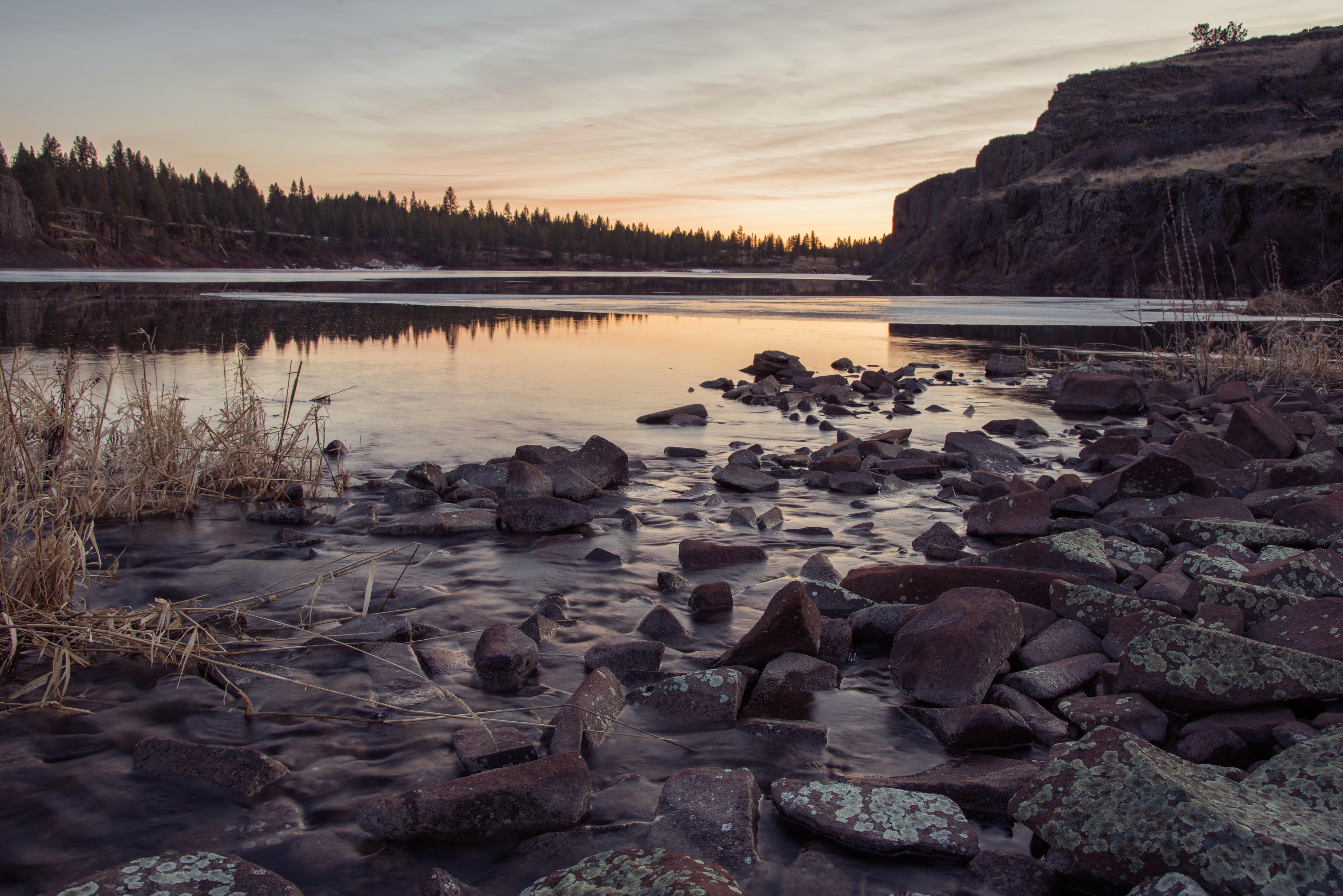 Hog lake is simply magical at sunset [OC] (6016x4016) r/EarthPorn