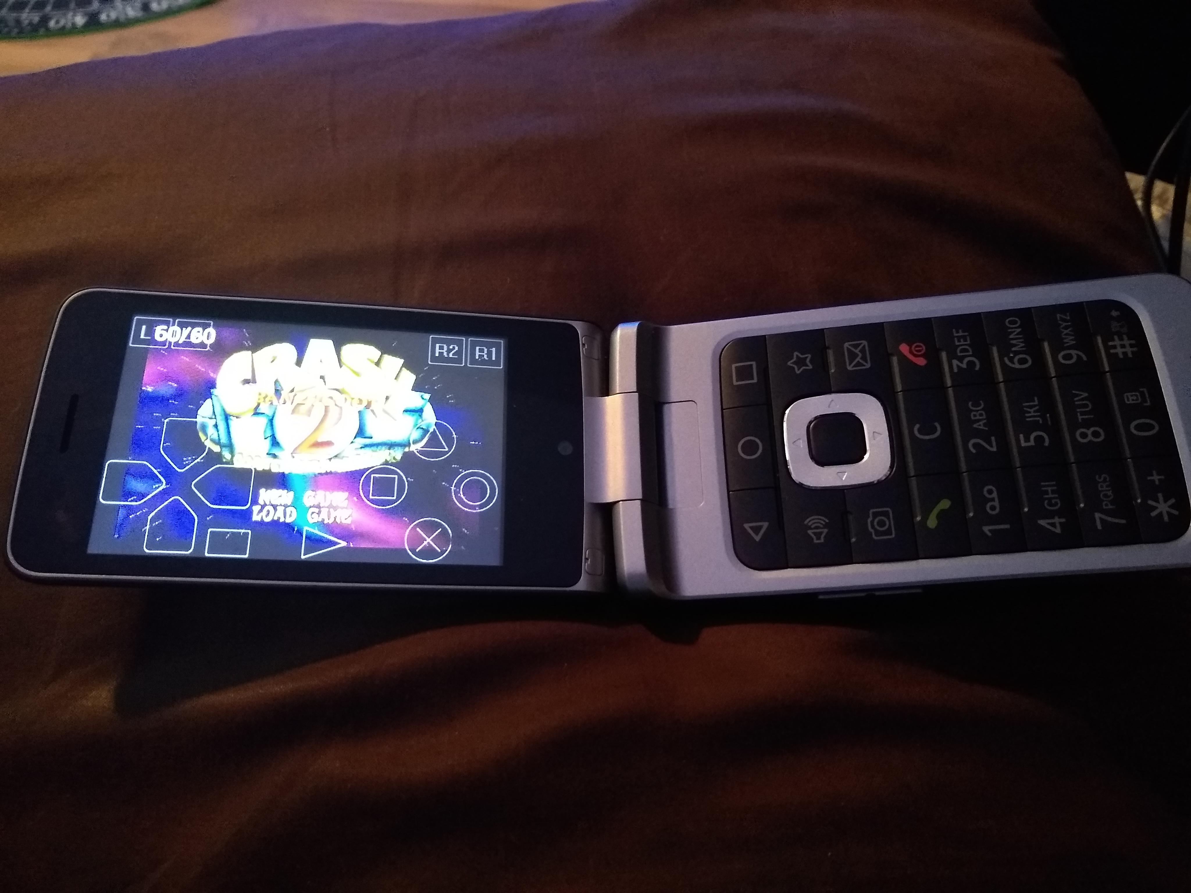 UPDATE The flip phone can emulate PlayStation games at 60 fps! r/gaming