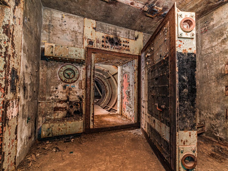 Abandoned nuclear missle bunker. Arizona. [750x563] looks like an