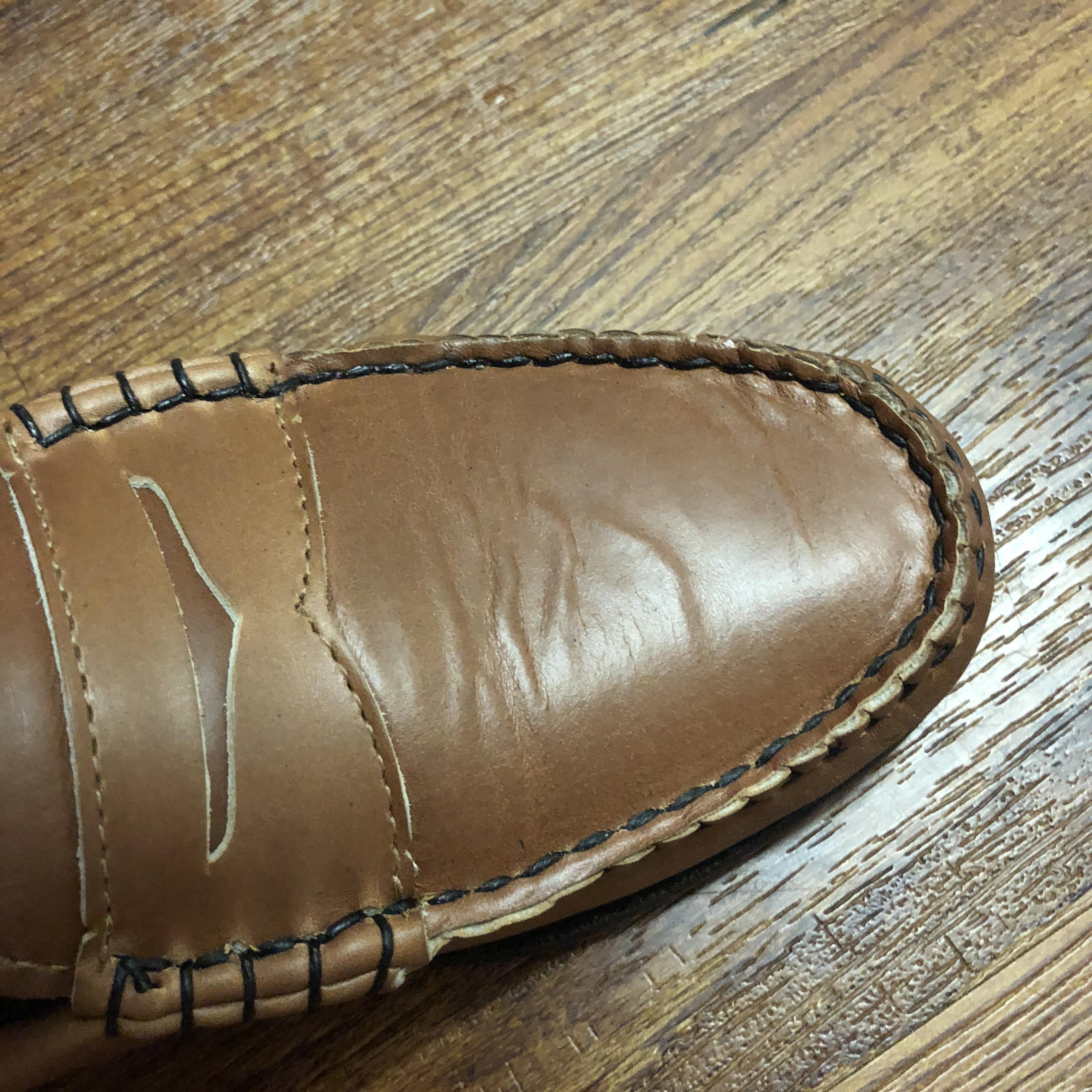 How to get rid of weird leather creases? r/goodyearwelt