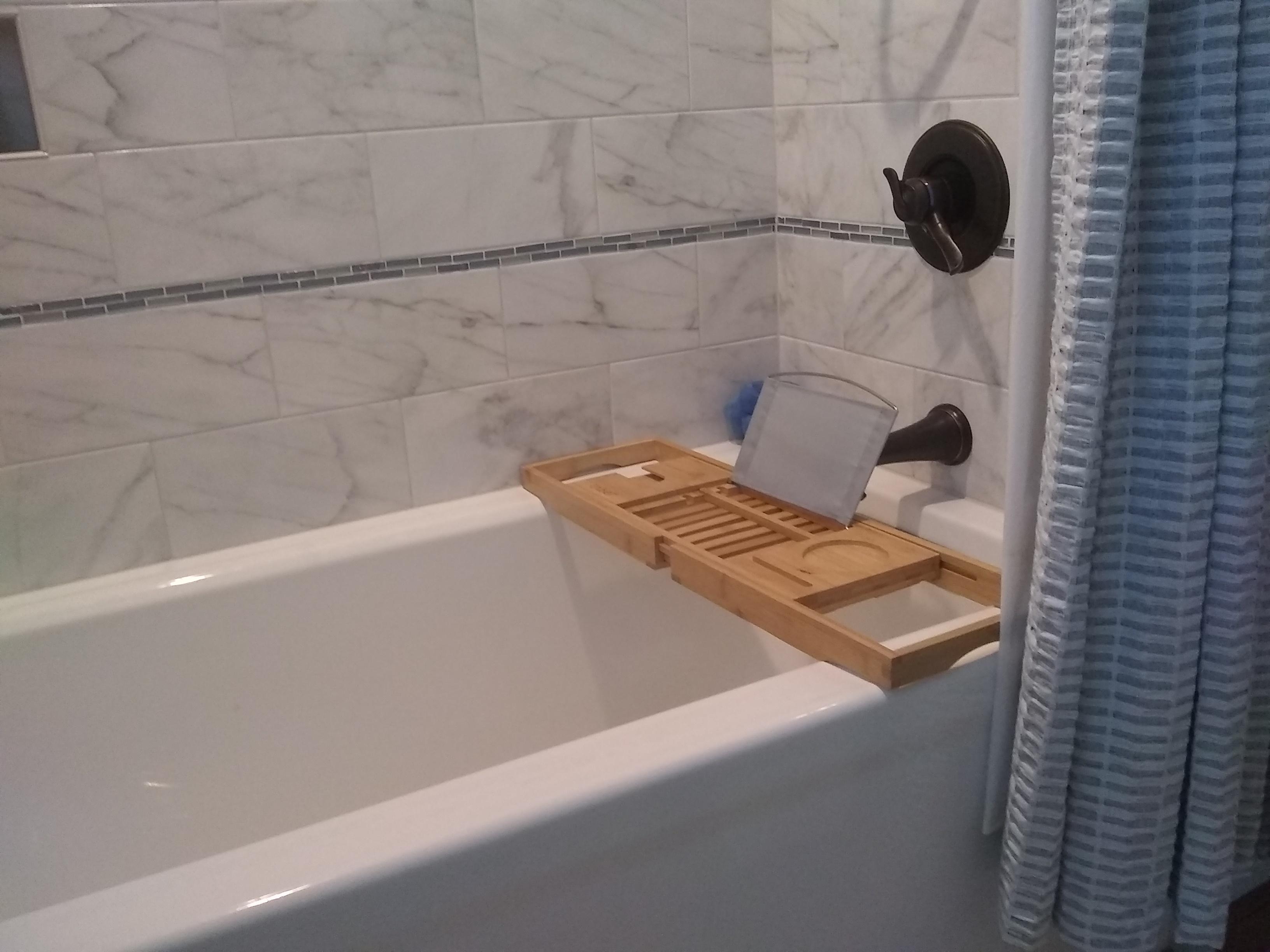 I have a bathtub tray table r/mildlyinteresting