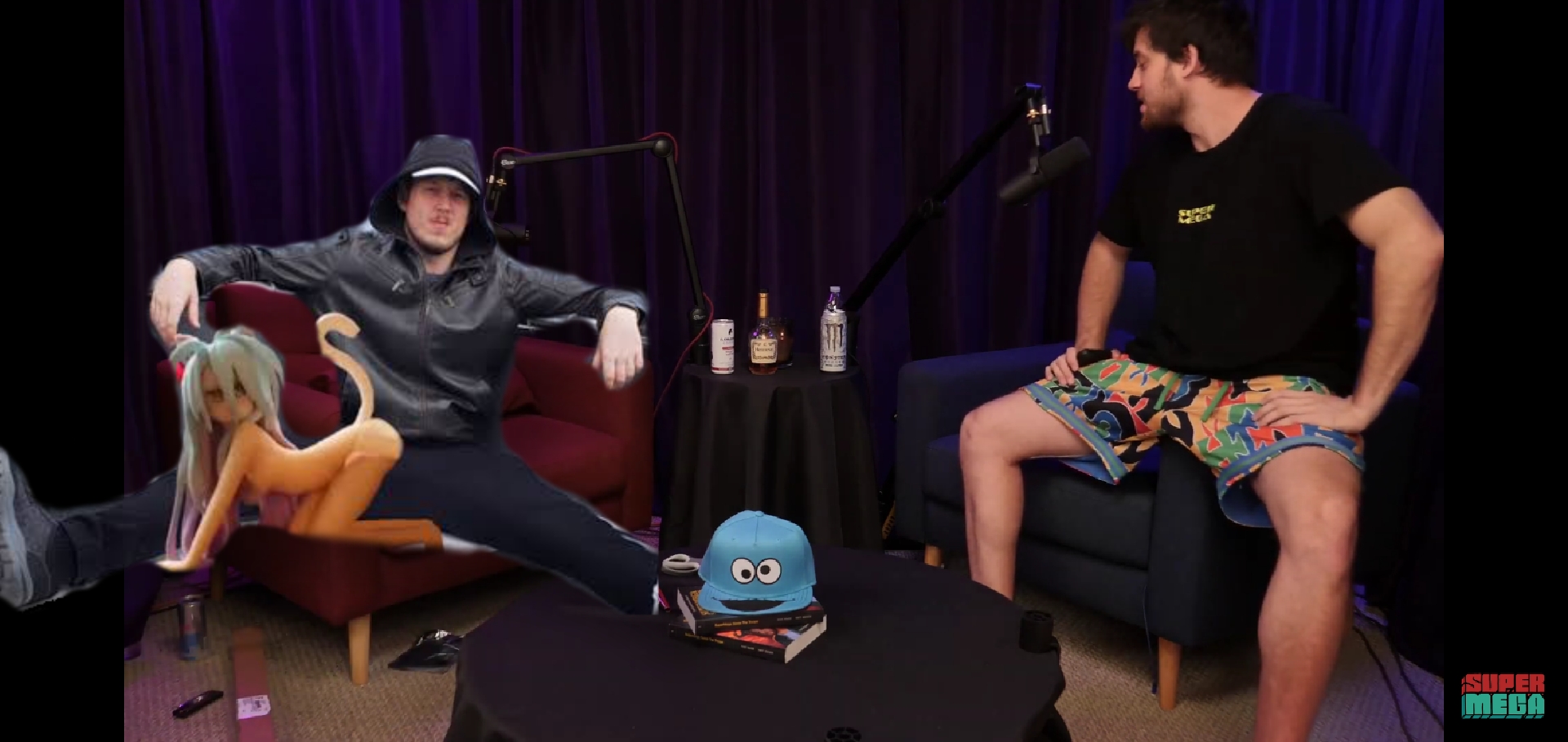 Leaked from an upcoming ep: Oney gets spregged in Matt's chair, Ryan is