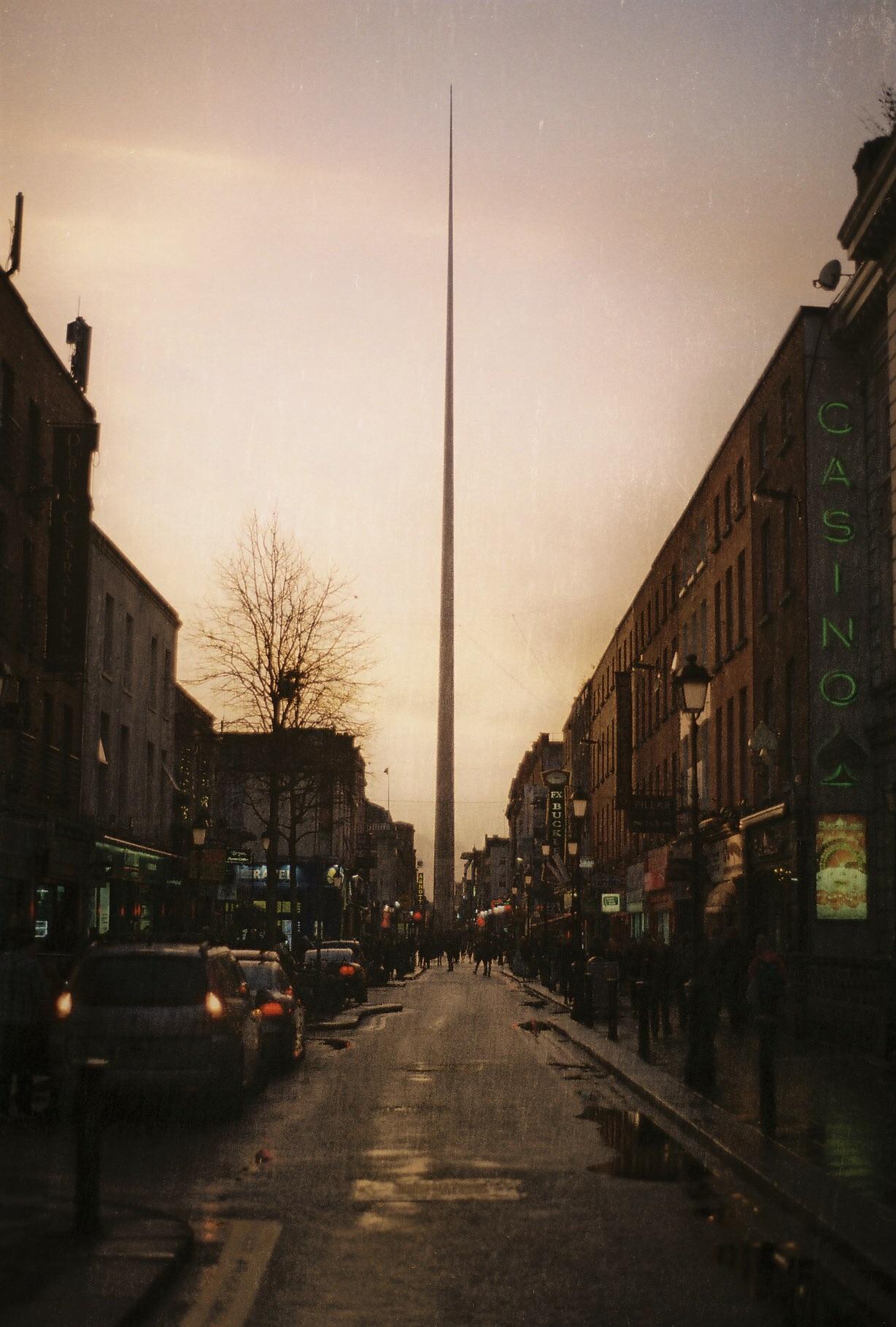 Dublin sunsets [mamiya ze2 / Fujicolor 200] r/analog