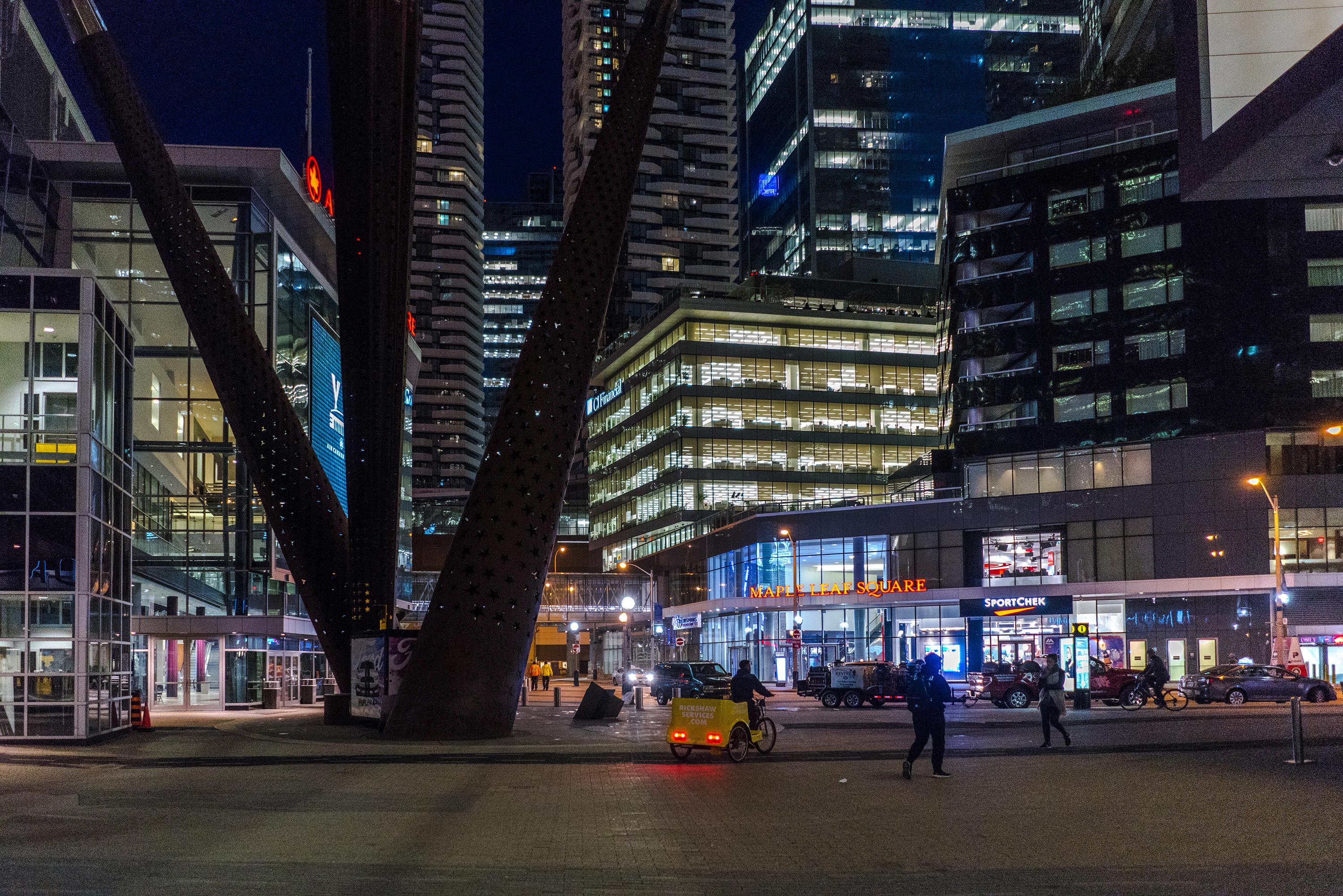 [OC] Maple Leaf Square, Toronto, Canada [3000x2000] r/CityPorn
