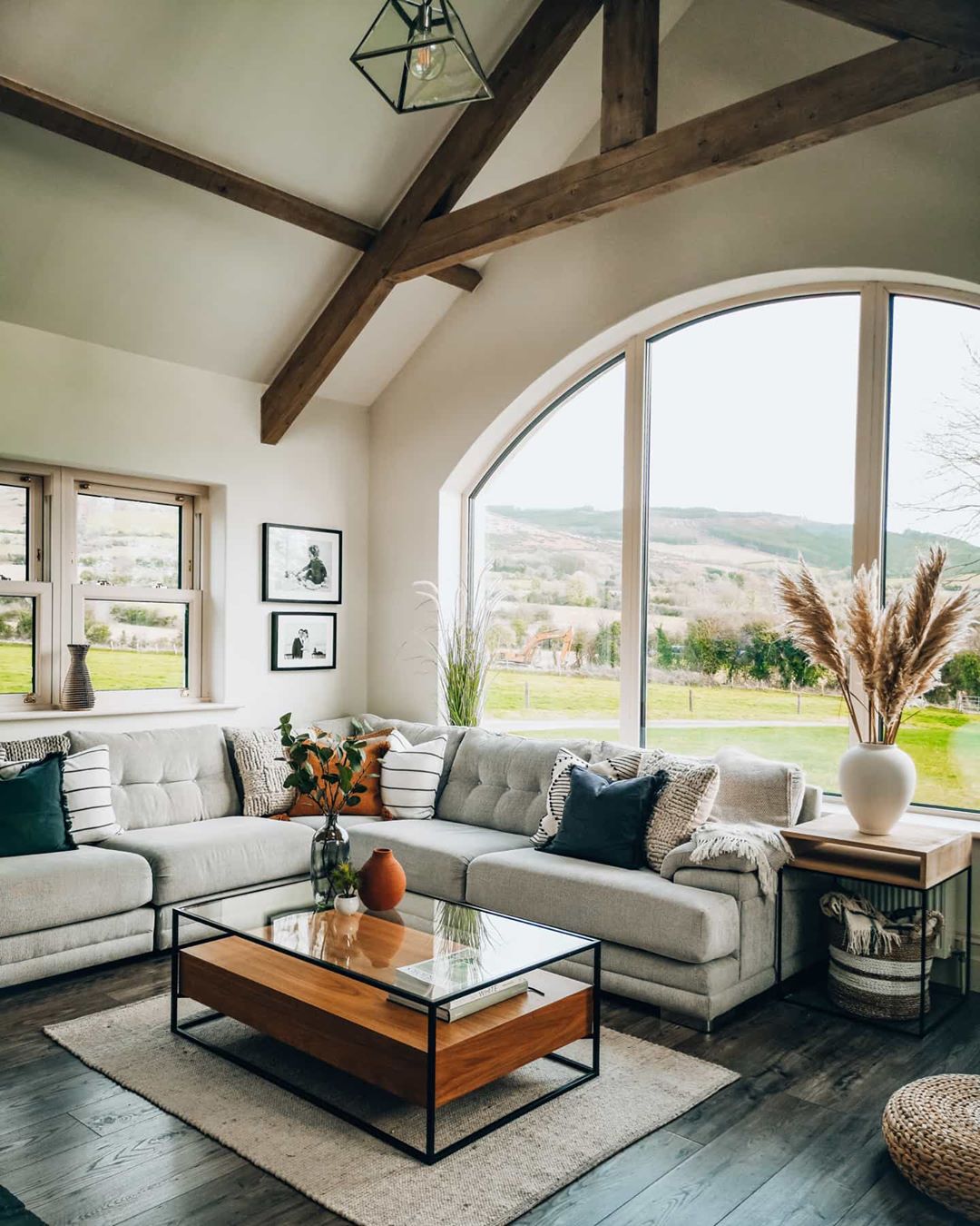 Bright living room in Ireland r/CozyPlaces