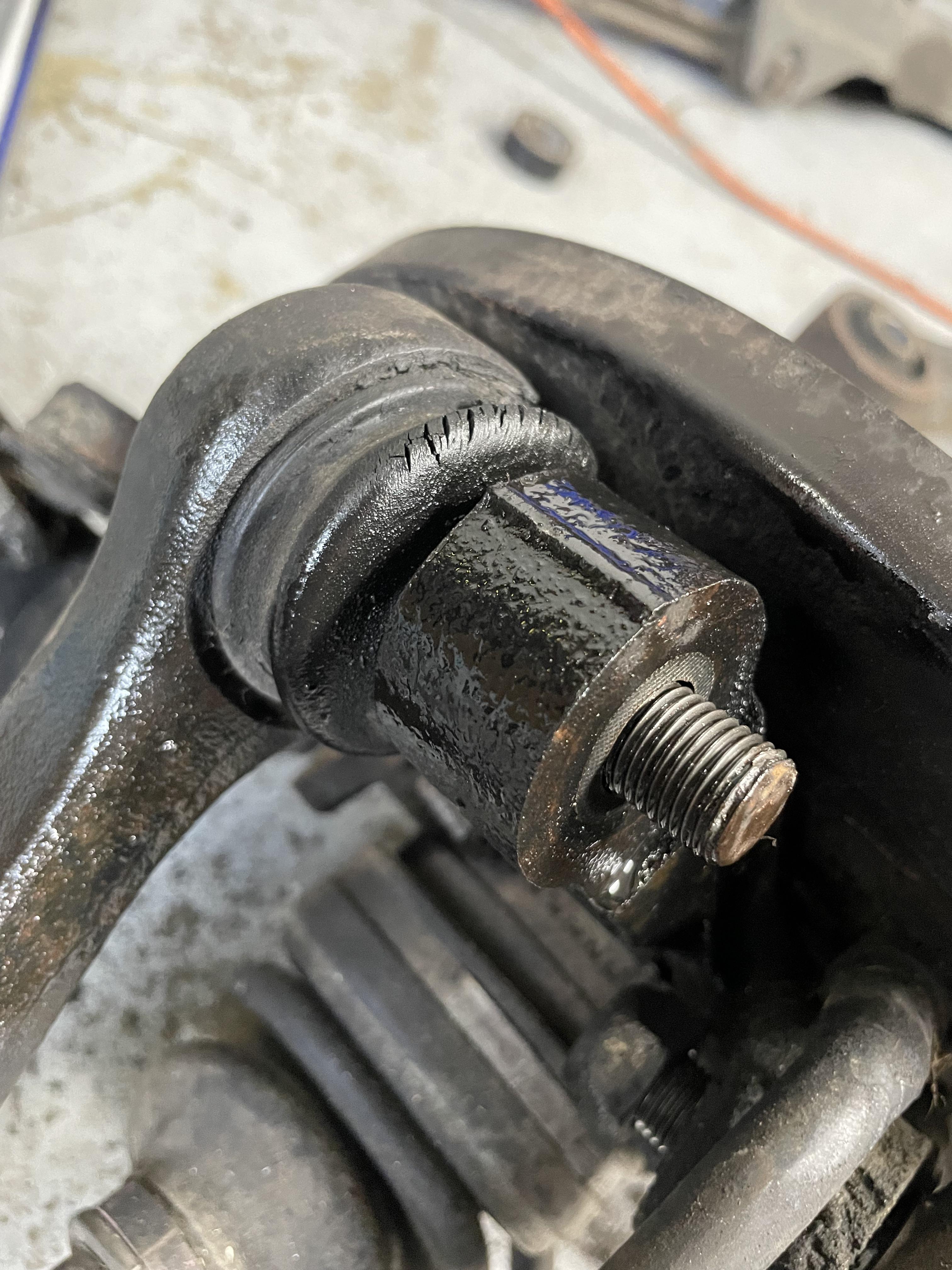 Can’t get ball joints like these out. Any advice? : r/MechanicAdvice