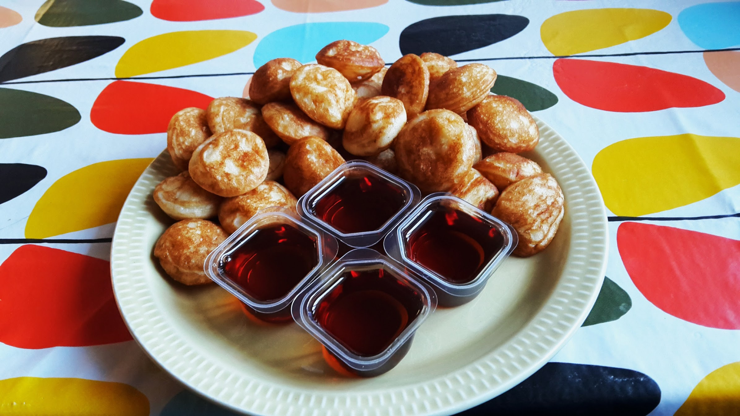 Today's healthy dinner mini pancakes with syrup from Burger King r