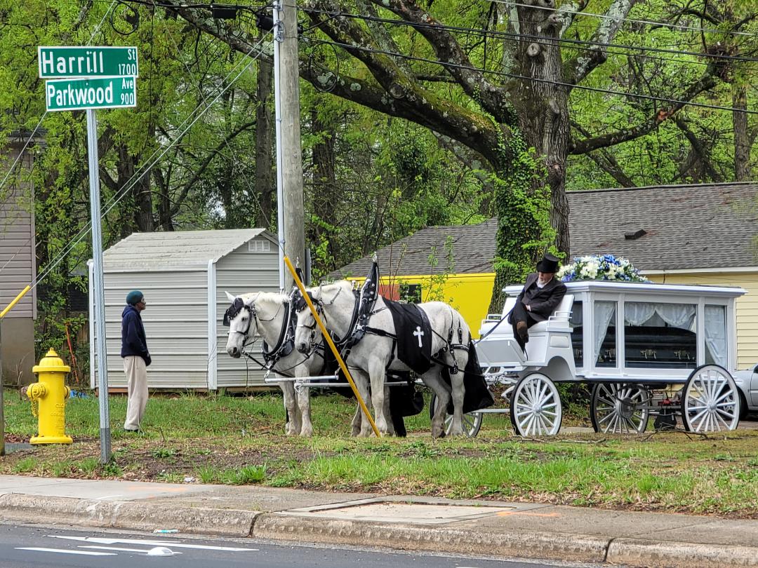 Old school undertaker spotted in Villa Heights today r/Charlotte