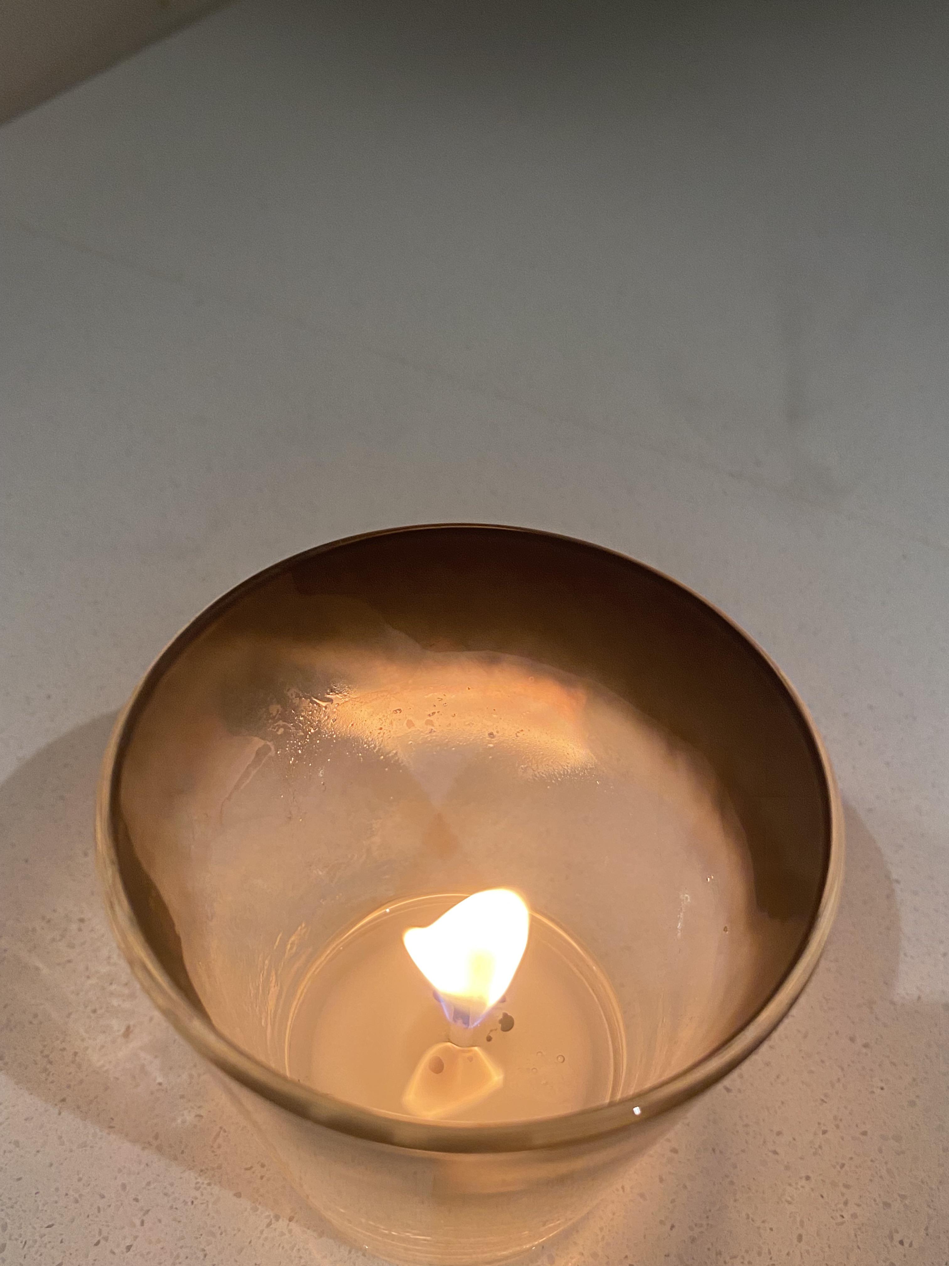 First candle ever and was doing testing how do is top my wick from