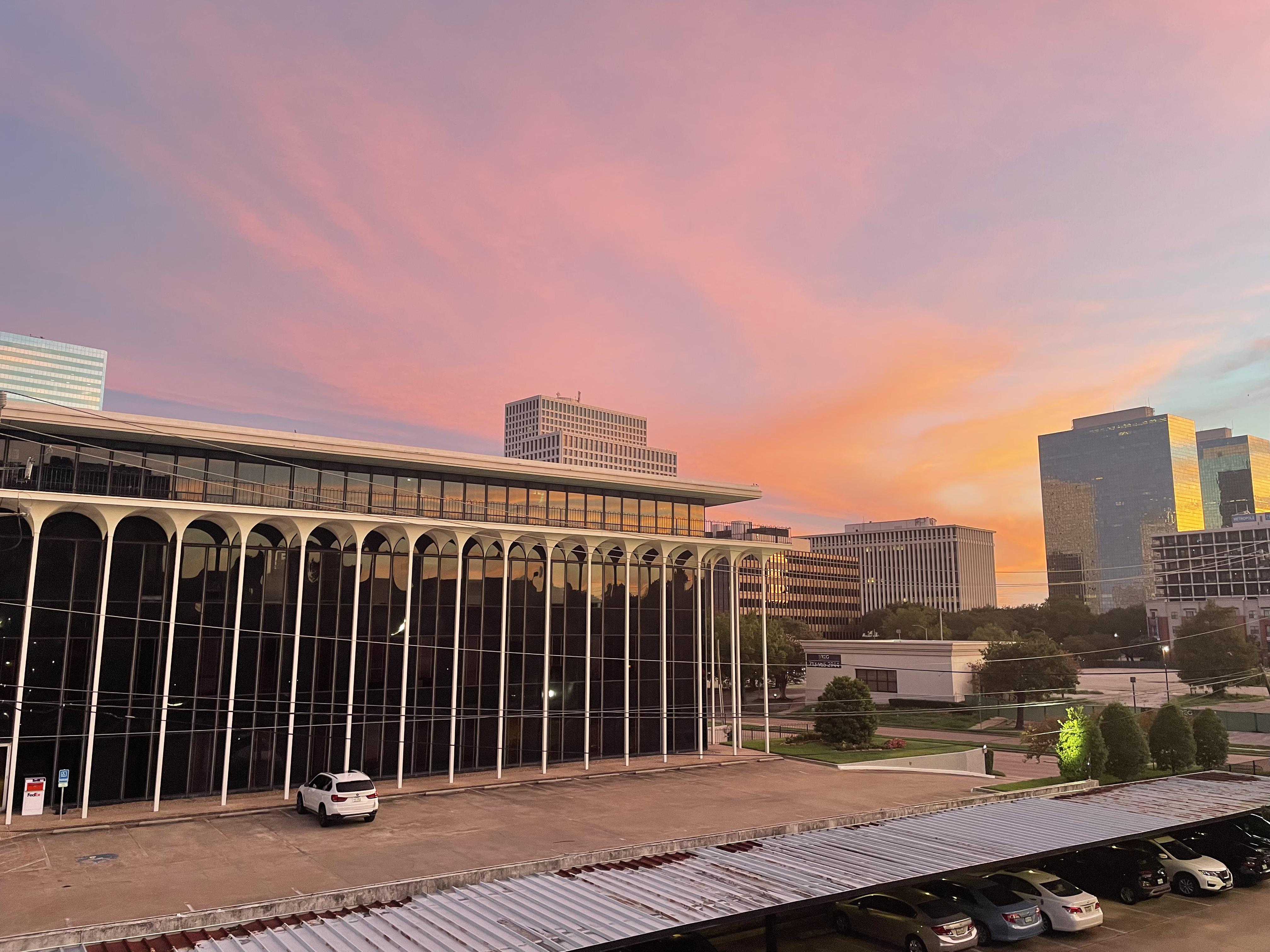 Beautiful sunset tonight. r/houston