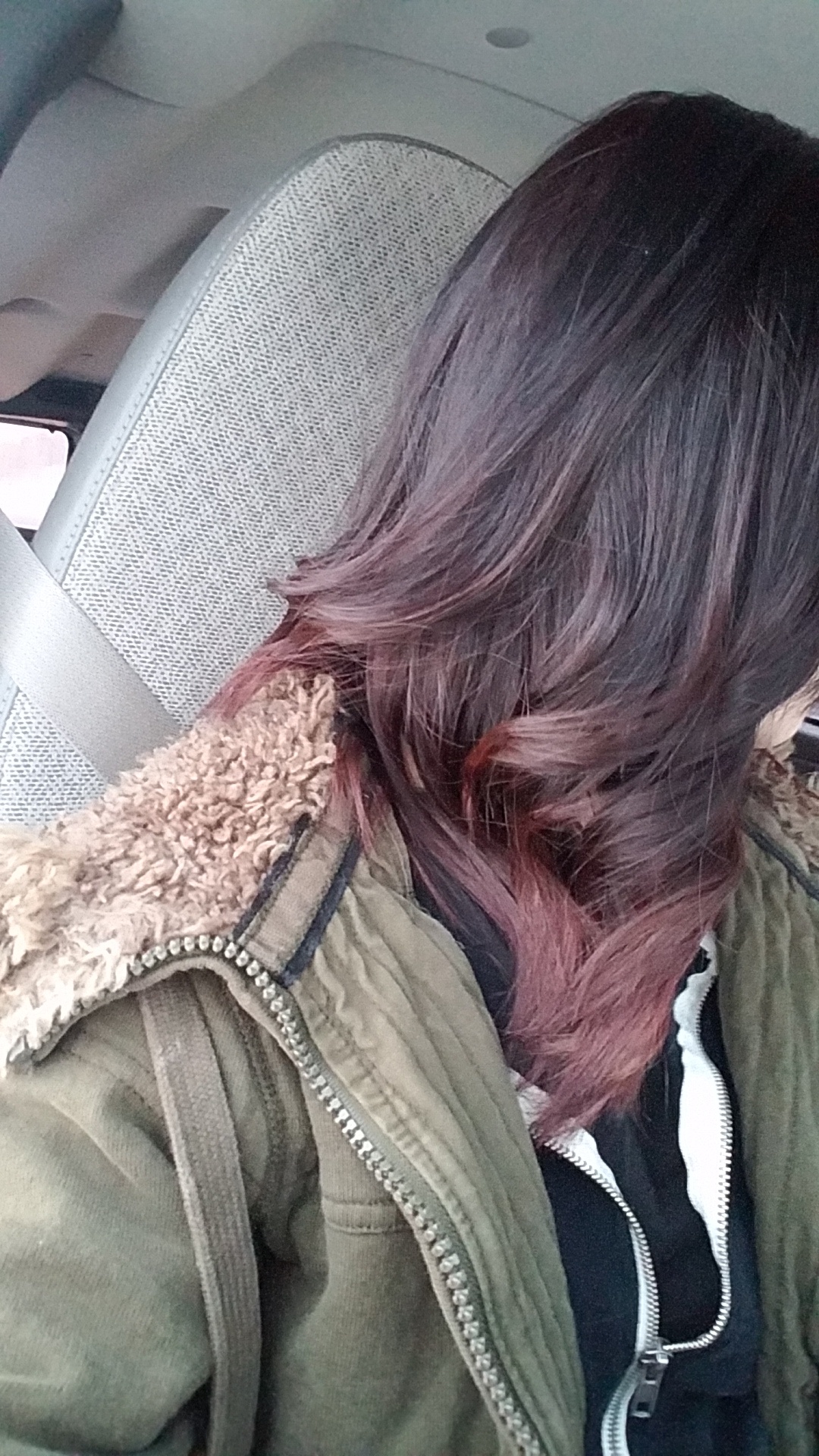 Played around with some colors. A mix of medium brown and Violet Red