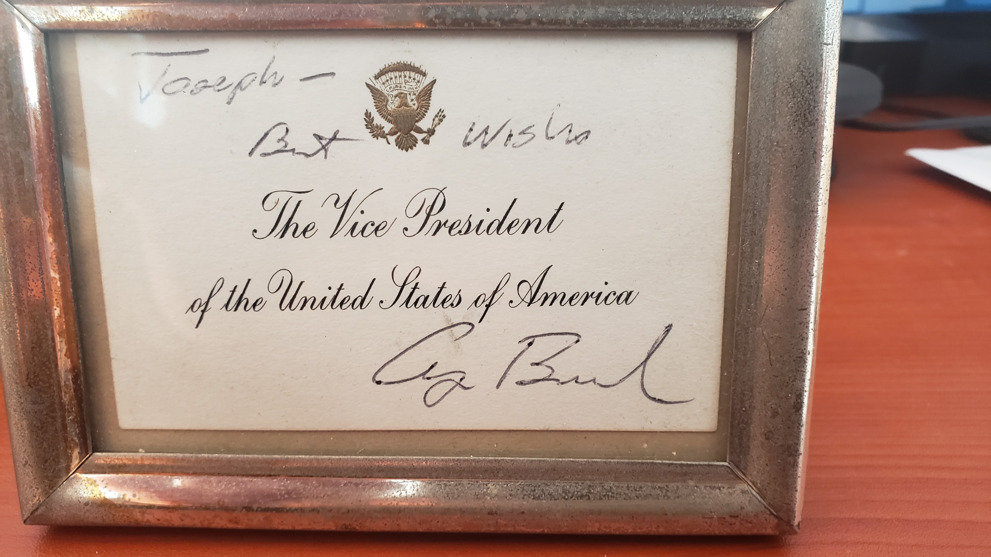 Any value to this? r/Autographs