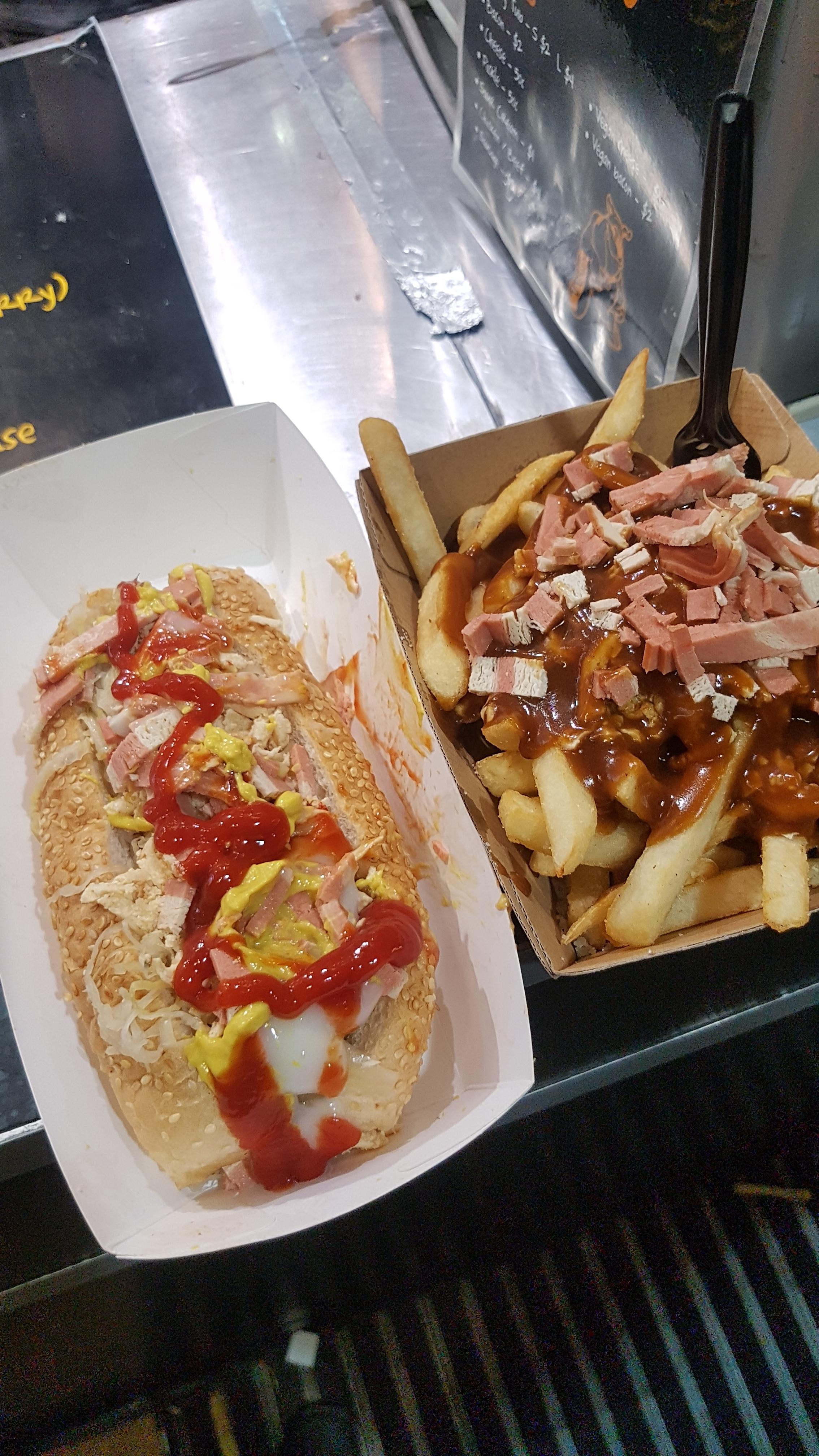 the best possible thing to eat at 4am when smashed r/vegan