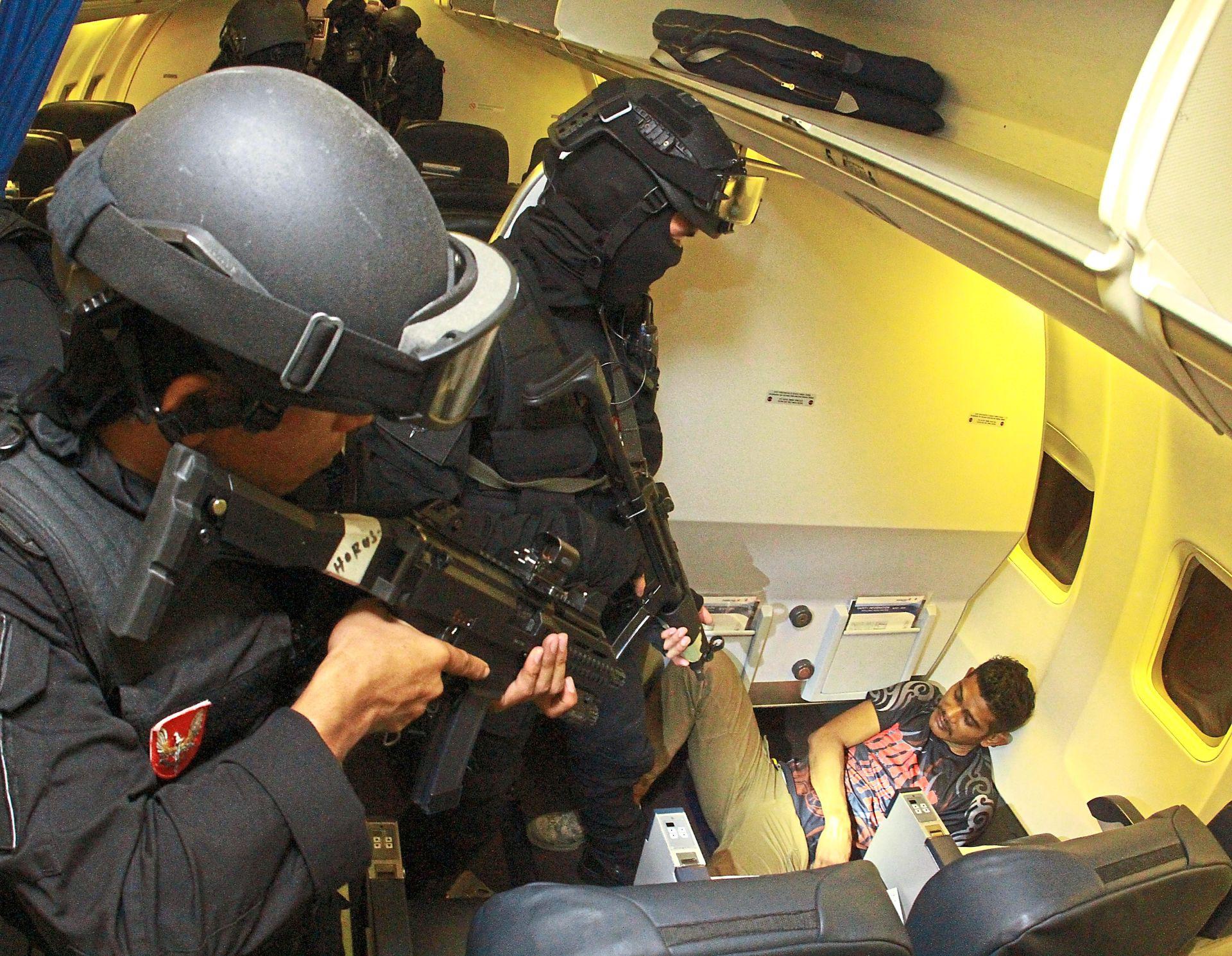 Royal Malaysians Police UTK (Unit Tindakan Khas) B 737/800
