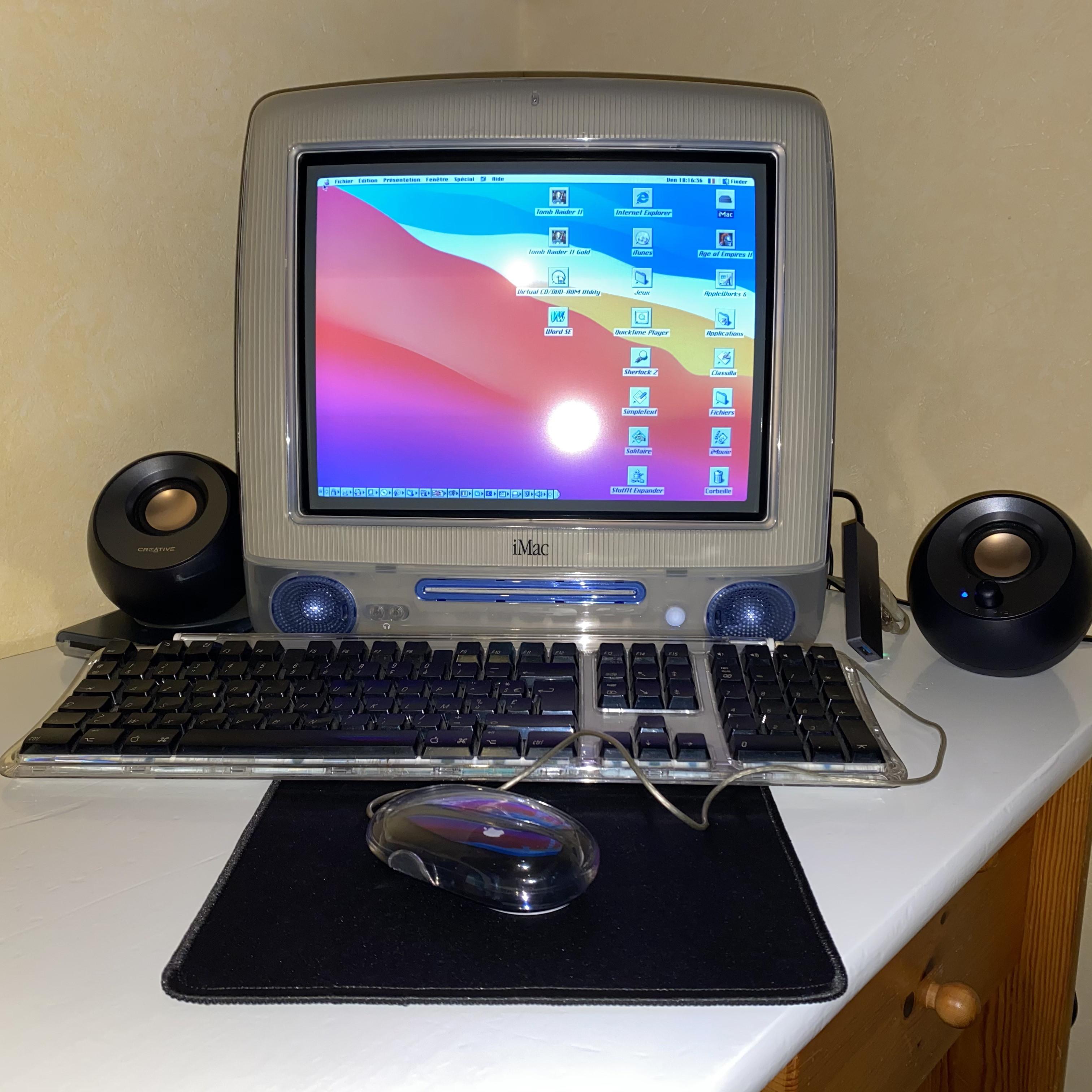 My first vintage Apple computer, fully working and configured! r