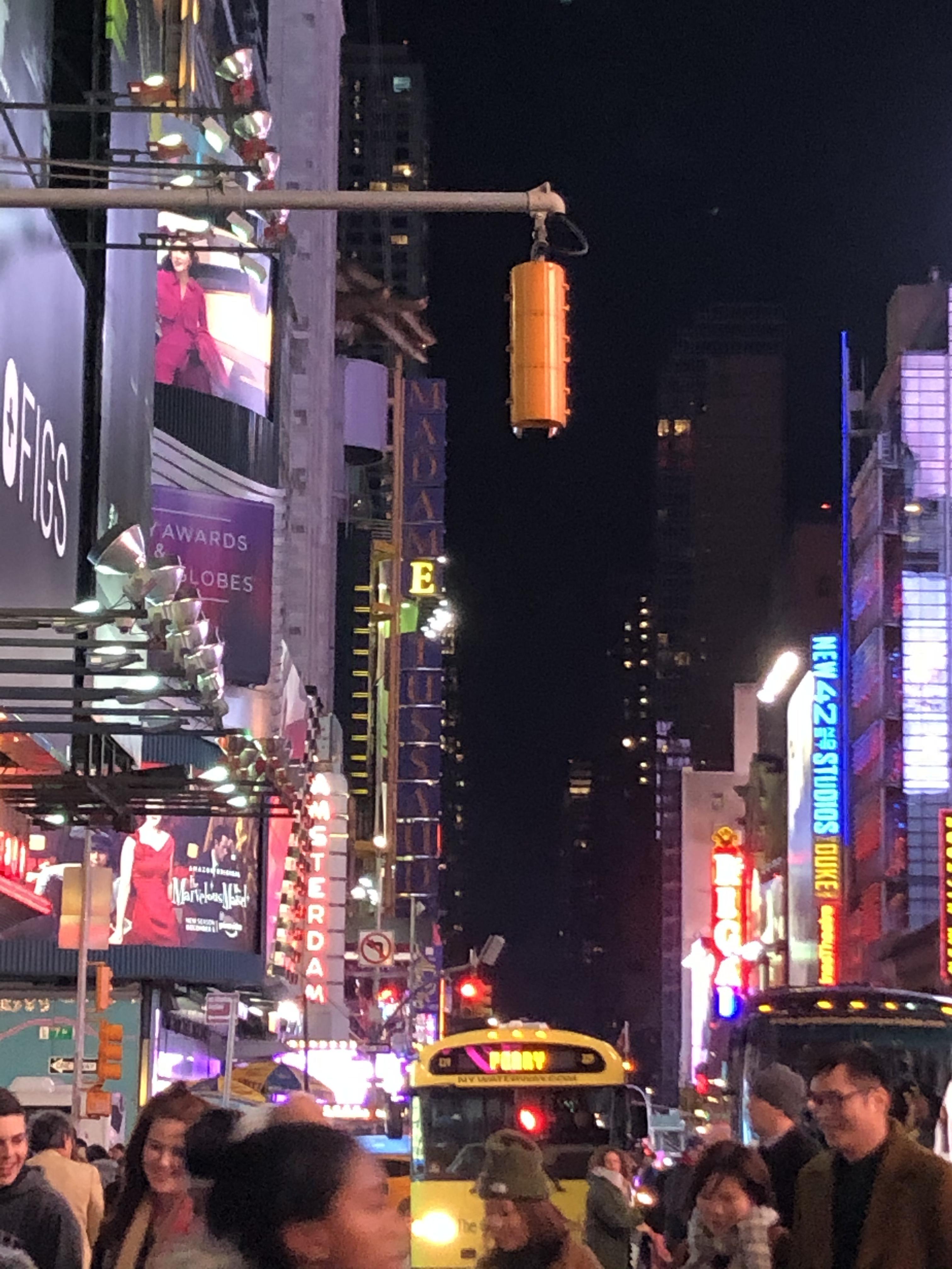 NYC home to E, world famous wax museum! r/misLED