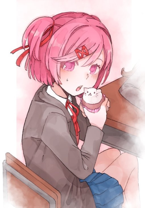 A cutie eating a cupcake (nanaheibei_3 on Twitter) r/DDLC