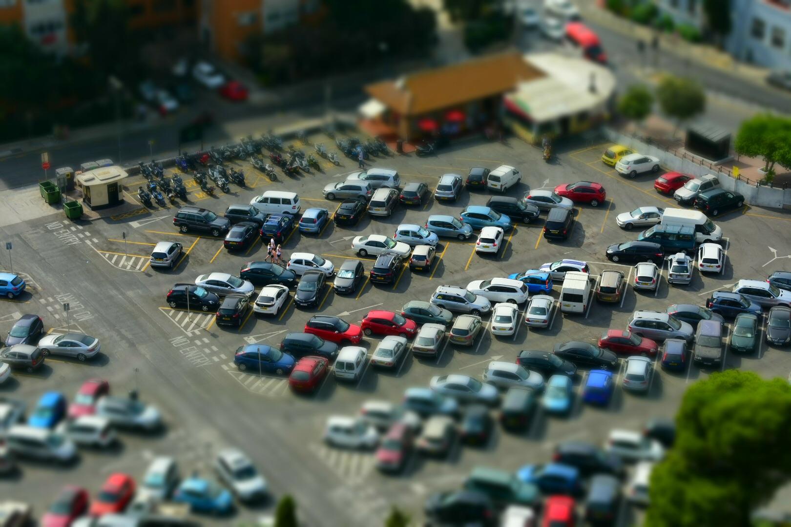 Parking, Gibraltar r/tiltshift
