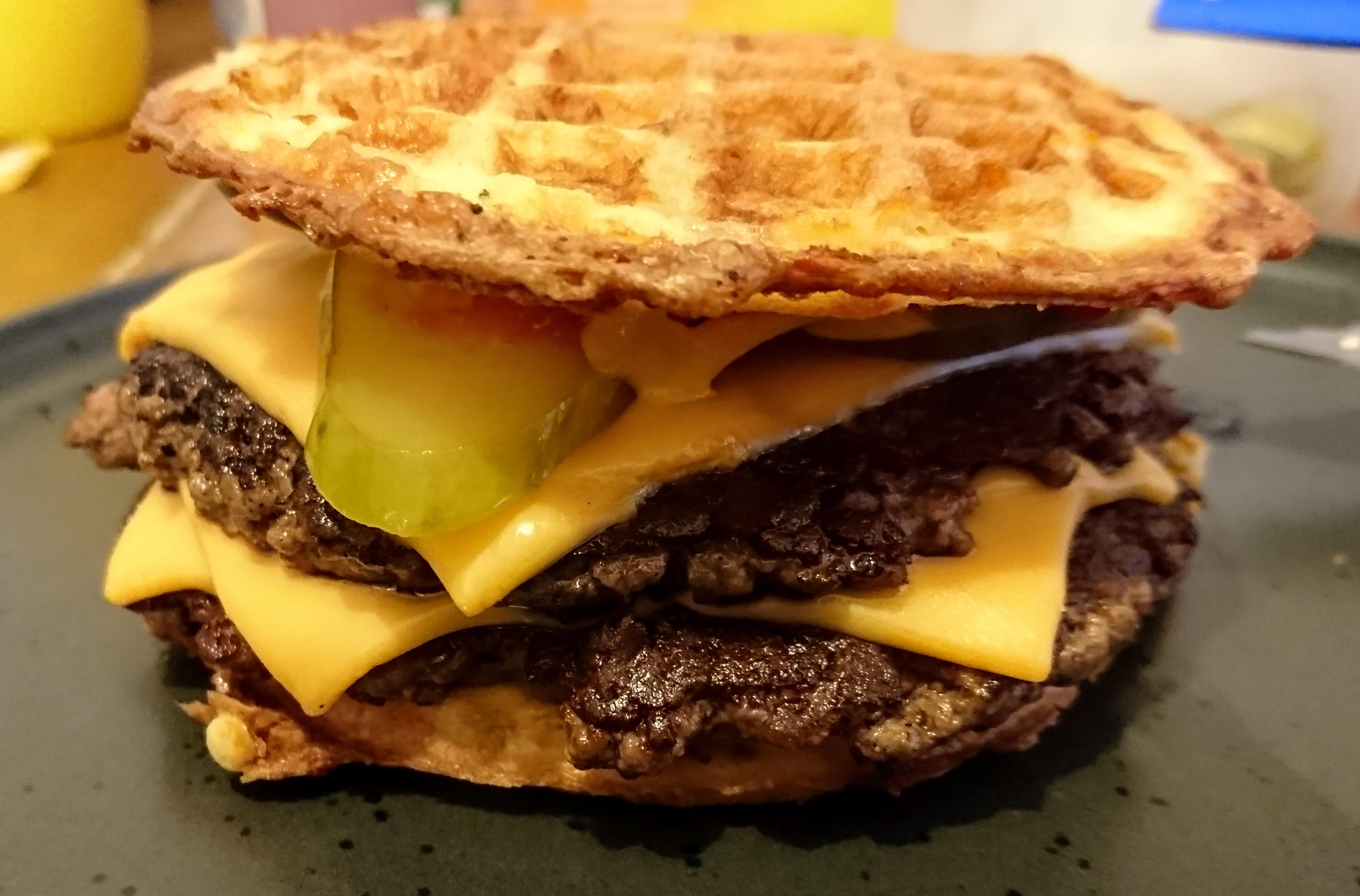 Double chaffle smash burger r/Keto_Food